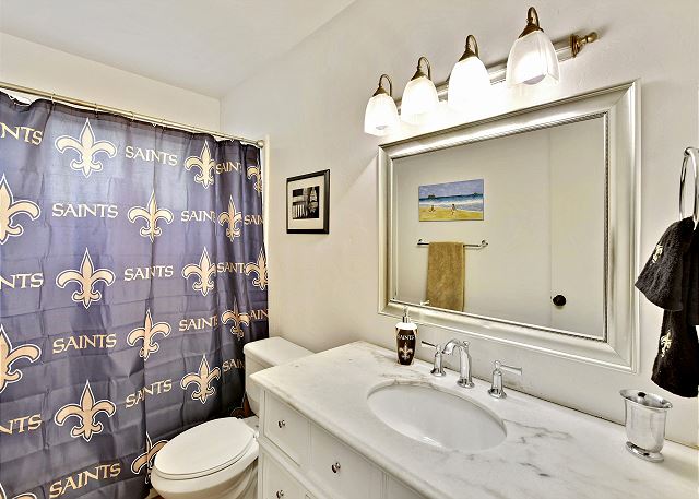 Shared upstairs bathroom
