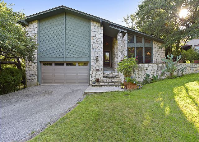 Front entrance leading up to the house. It is just a minute walk to the historic Zilker Park!