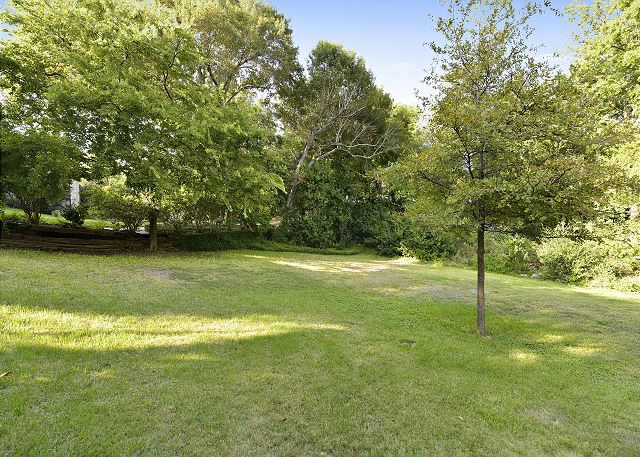 Front yard where you can play some family fun games