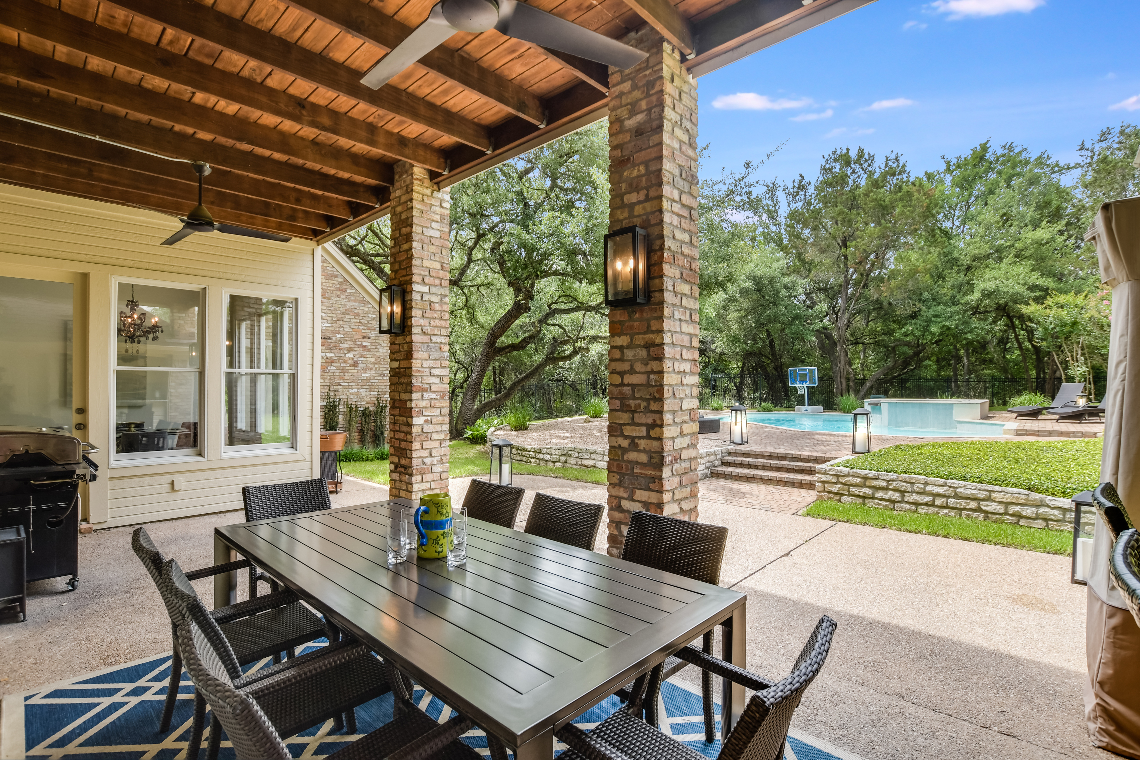 Above Austin Country Club Estate | Photo 3