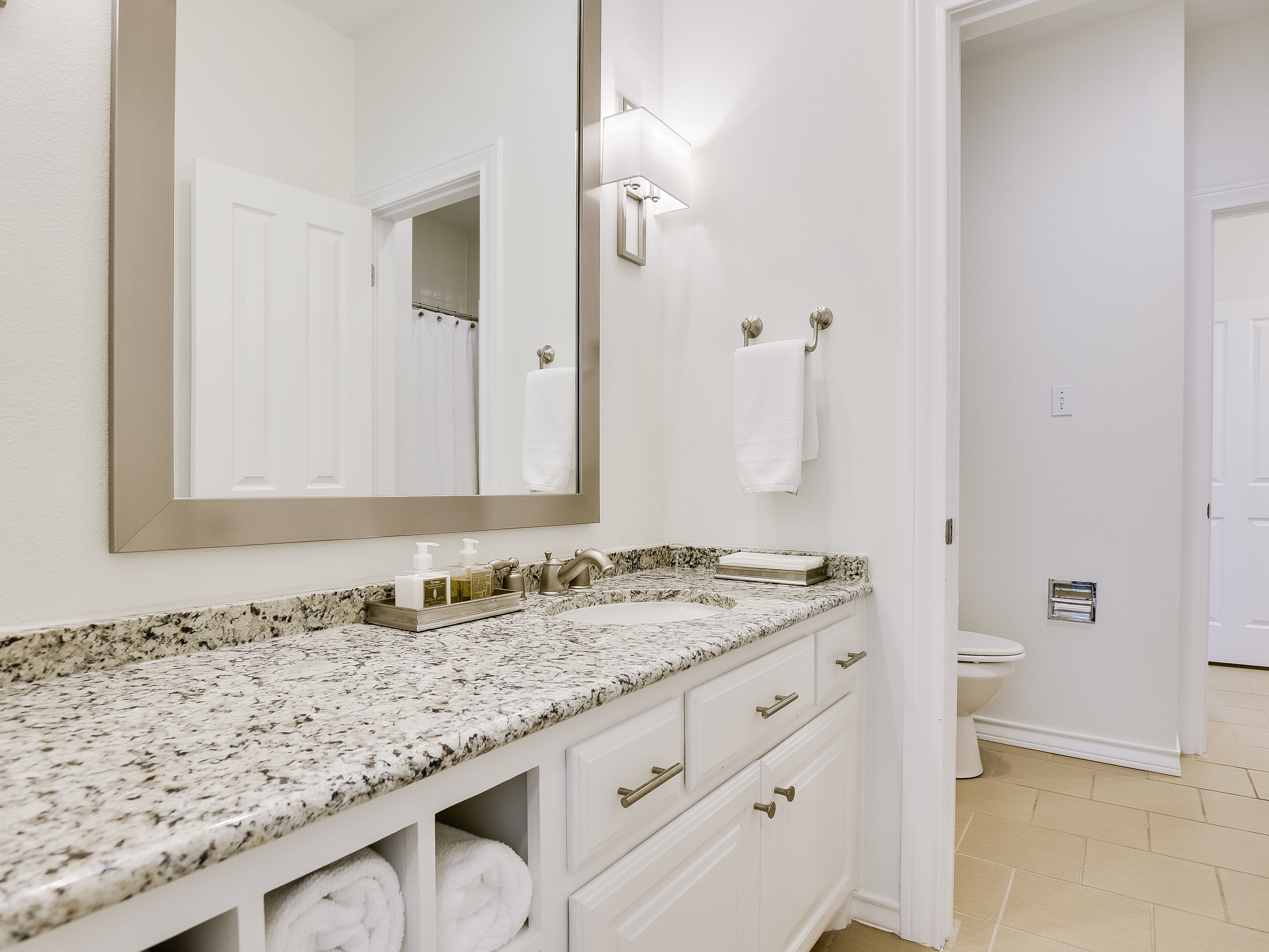 Above Austin Country Club Estate | Photo 46