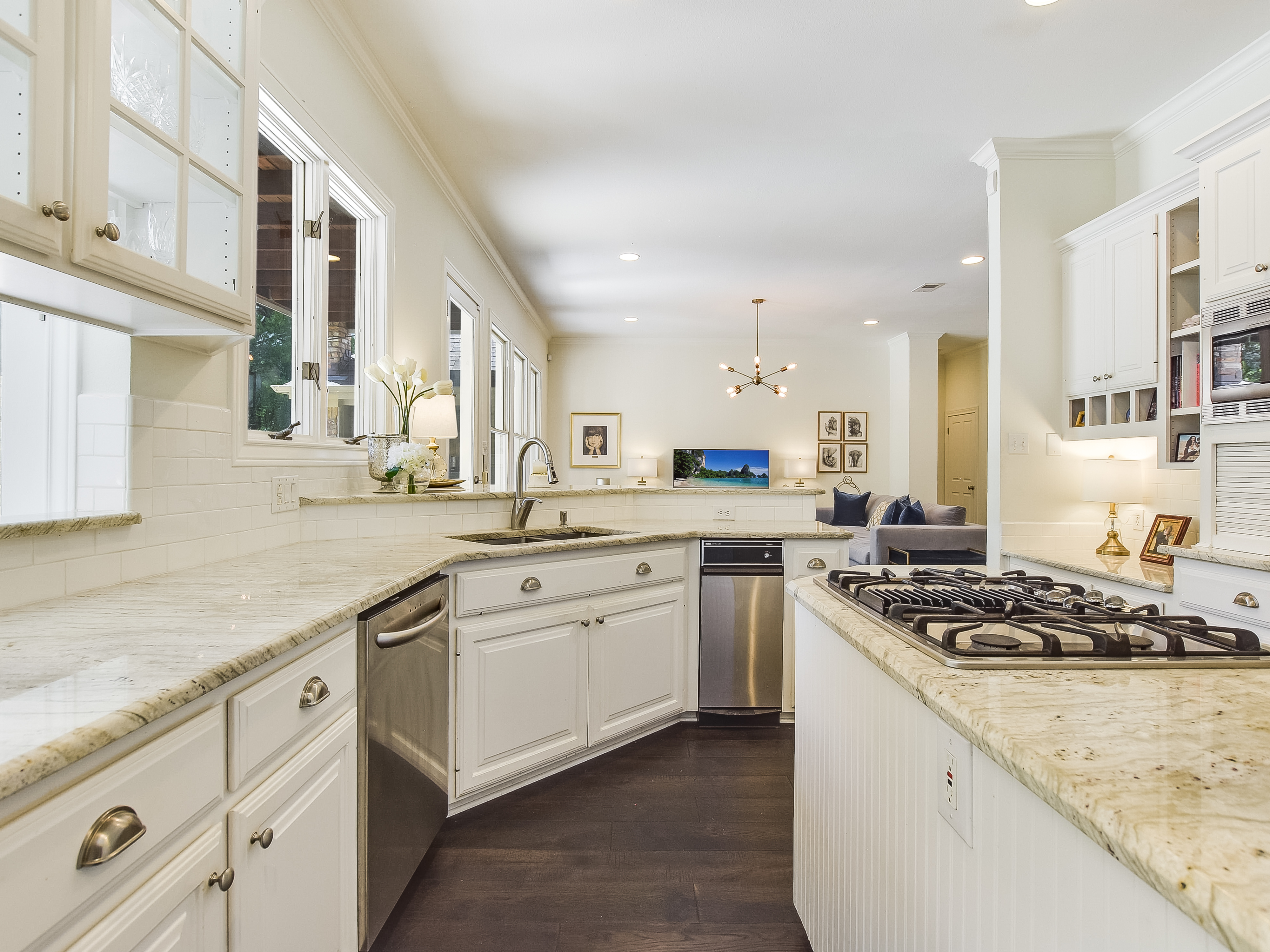 Above Austin Country Club Estate | Photo 23