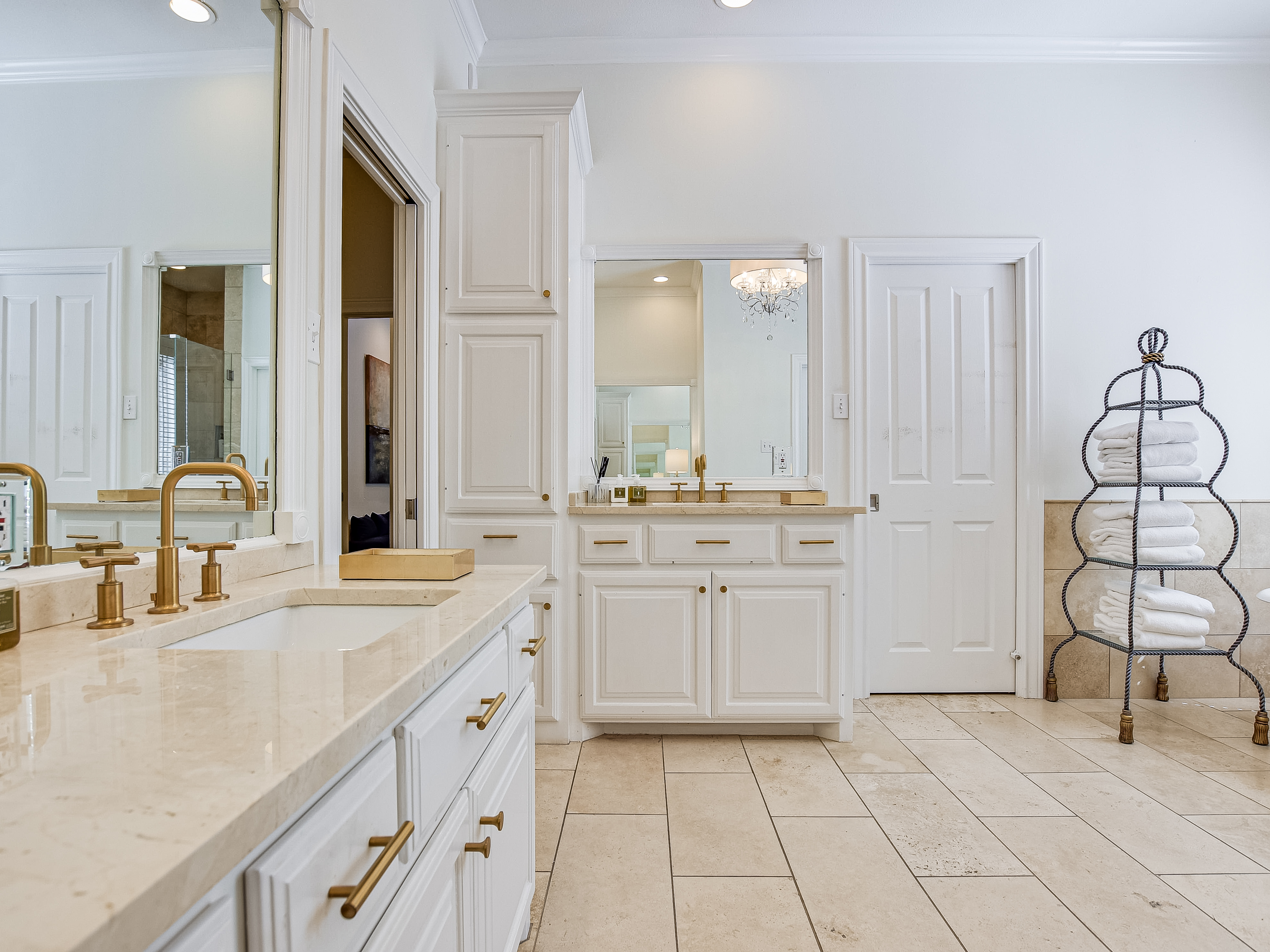 Above Austin Country Club Estate | Photo 35