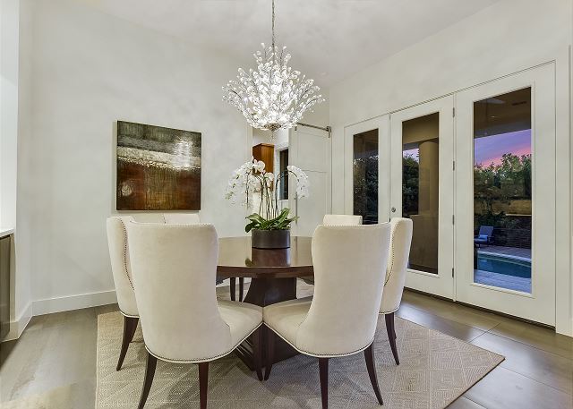 Lovely dining area ready for a private chef dinner