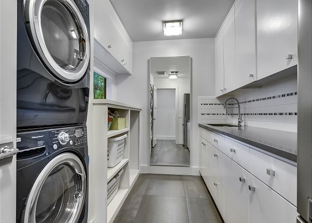 A grand utility room!