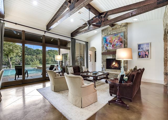 Another angle of the sitting area in the living room - it comes with a spectacular view of the lake!