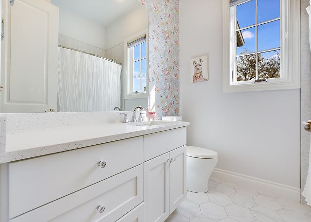 2nd Bathroom