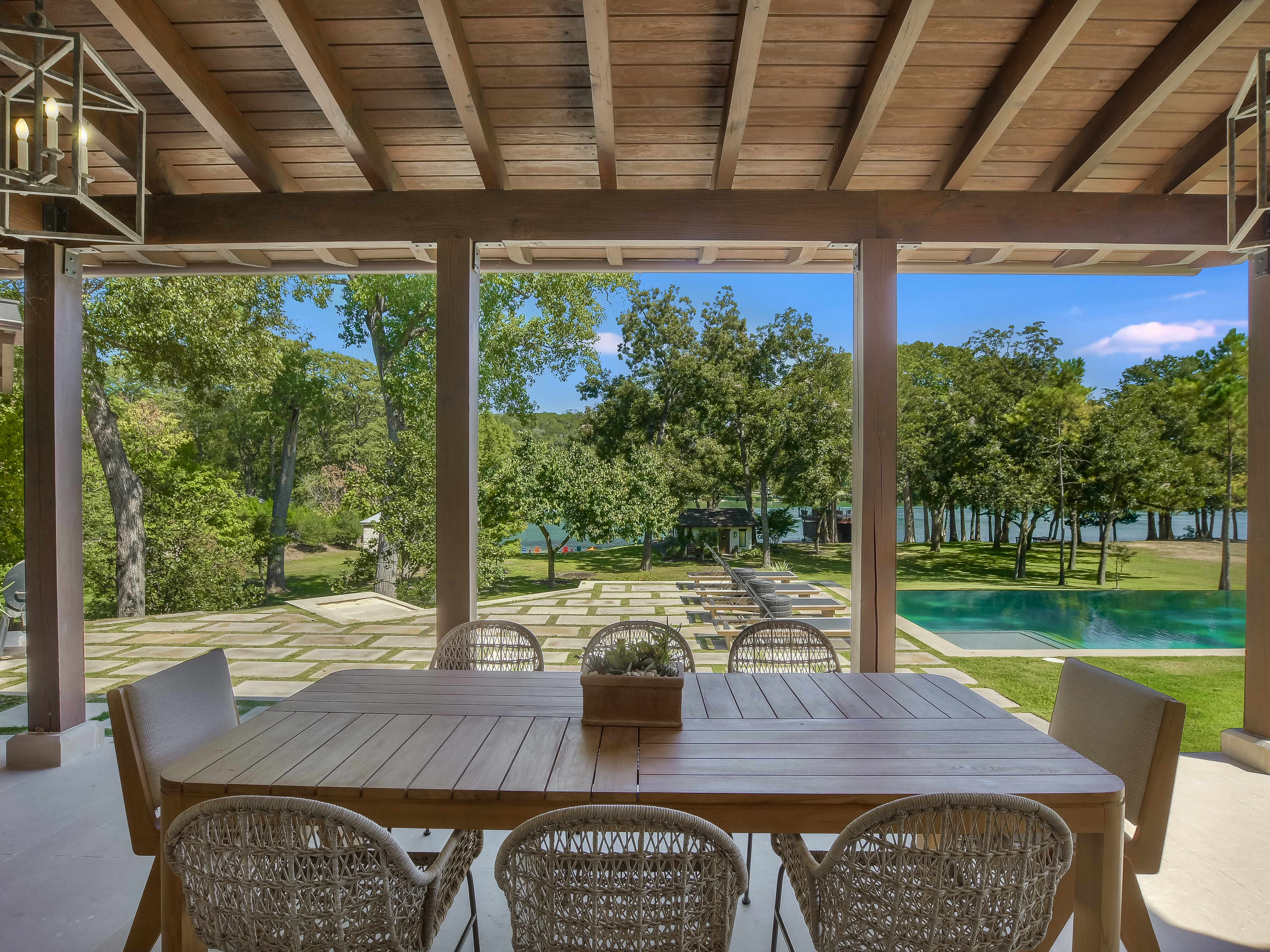 Above Austin Sapphire on Lake Austin | Photo 11