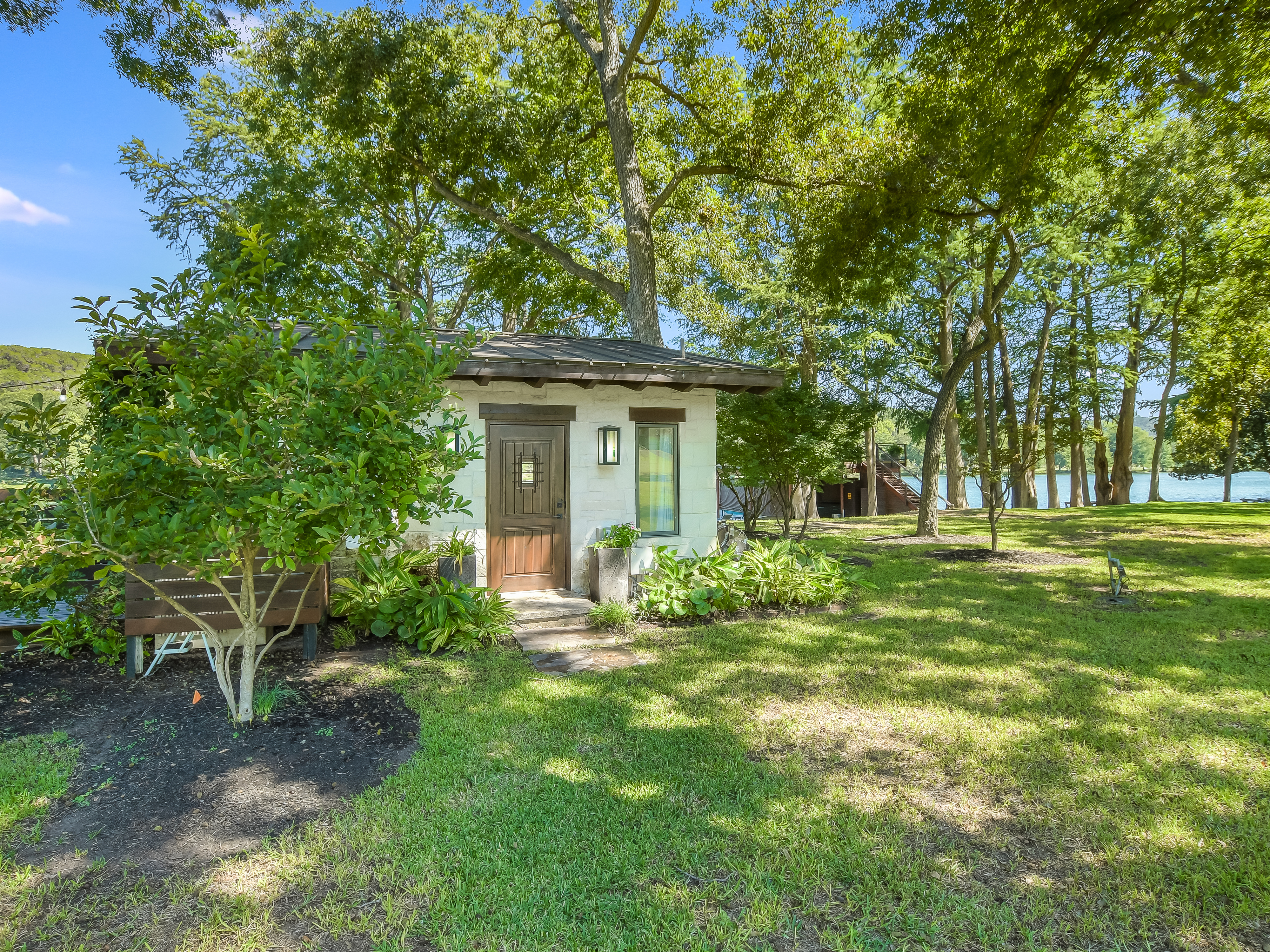 Above Austin Sapphire on Lake Austin | Photo 19