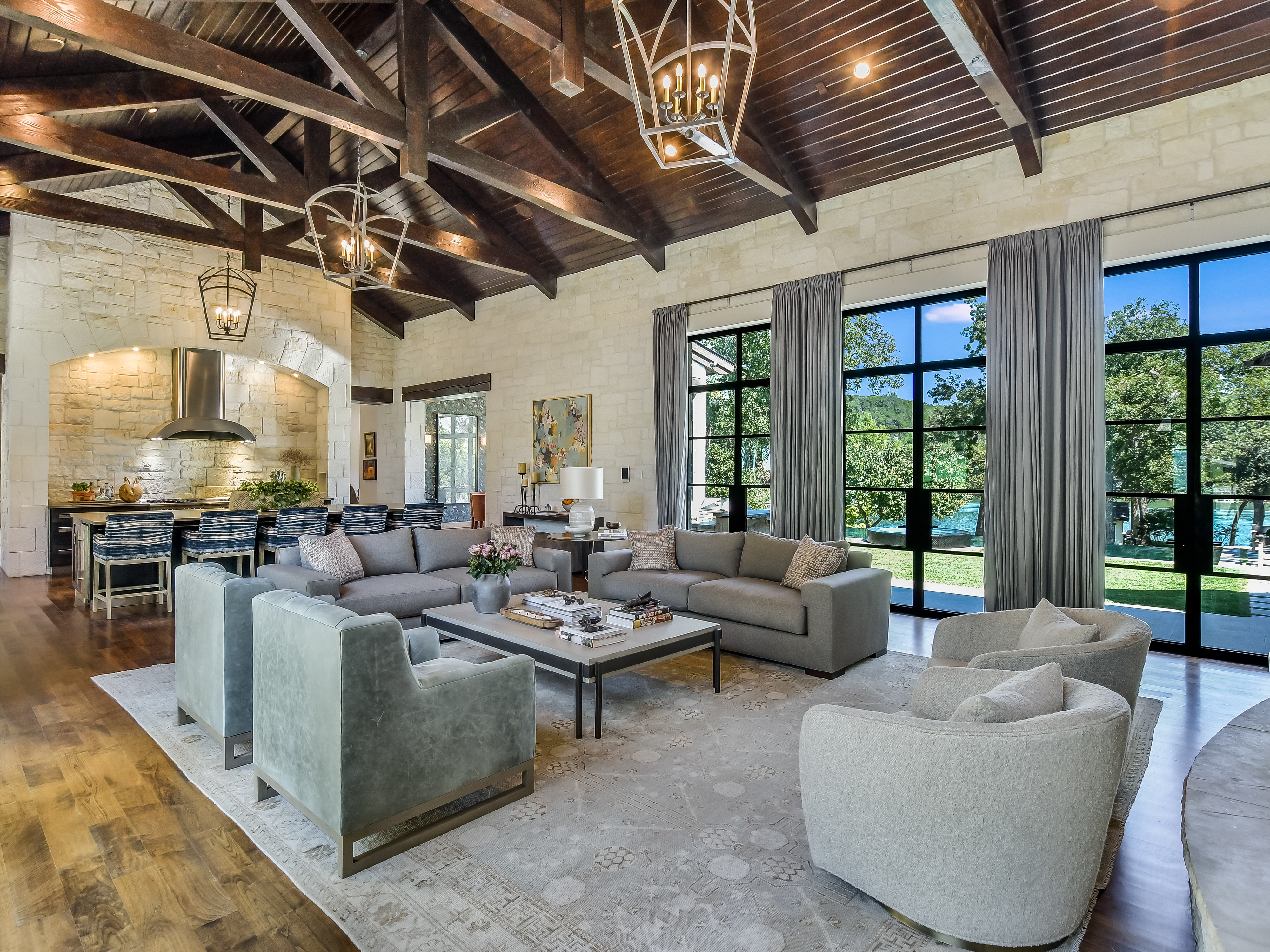 Above Austin Sapphire on Lake Austin | Photo 30