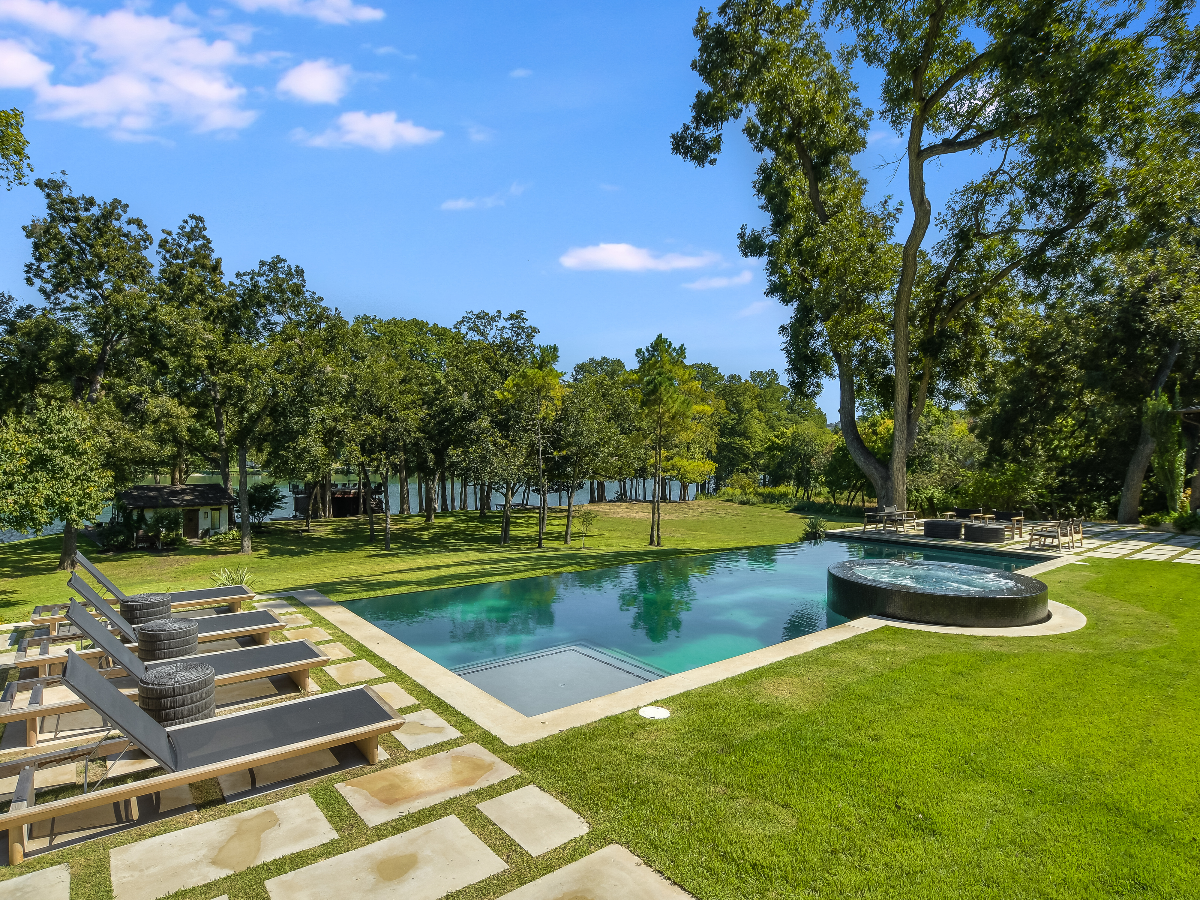 Above Austin Sapphire on Lake Austin | Photo 4