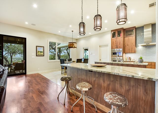 Kitchen Bar