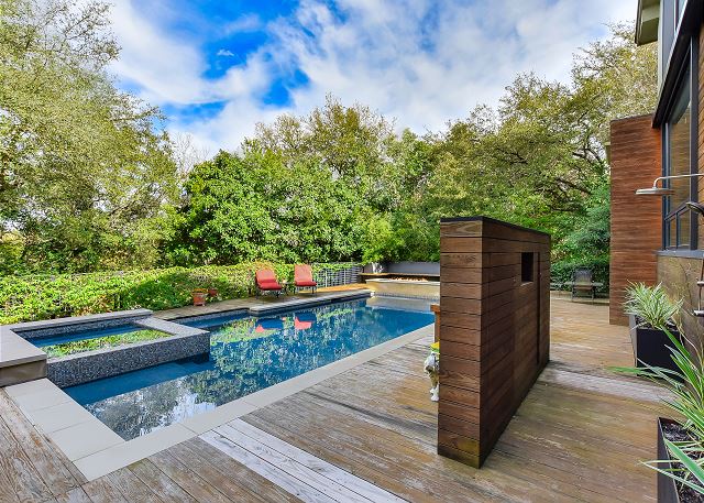 Outdoor Pool and Spa with Outdoor Shower