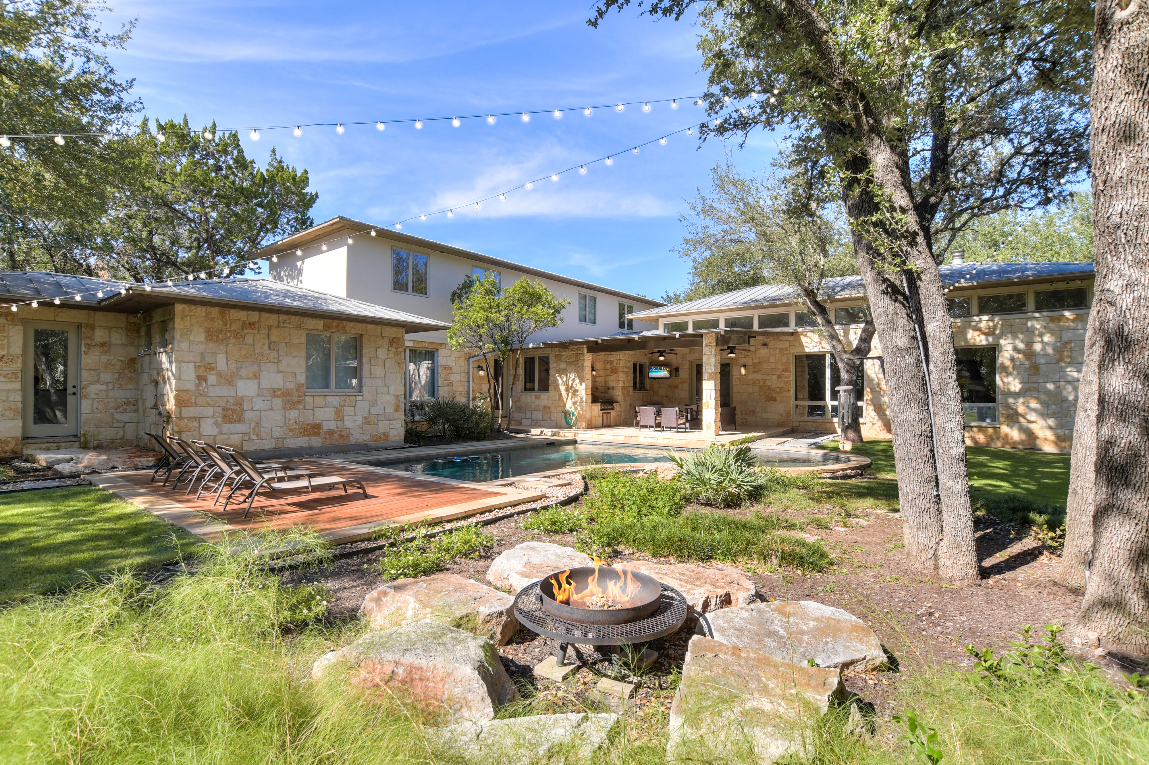 Above Austin Longhorn Estate | Photo 18