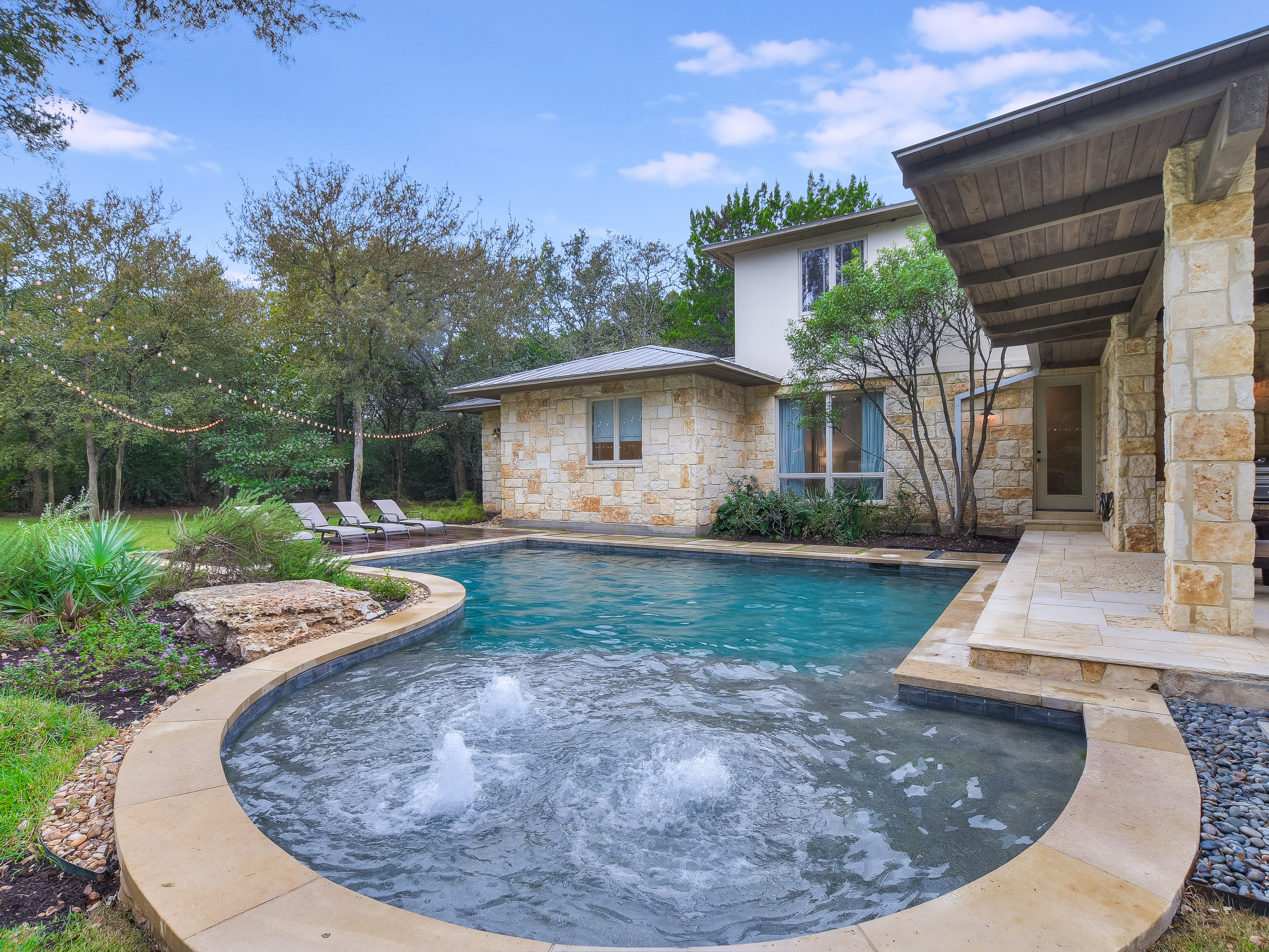 Above Austin Longhorn Estate | Photo 3