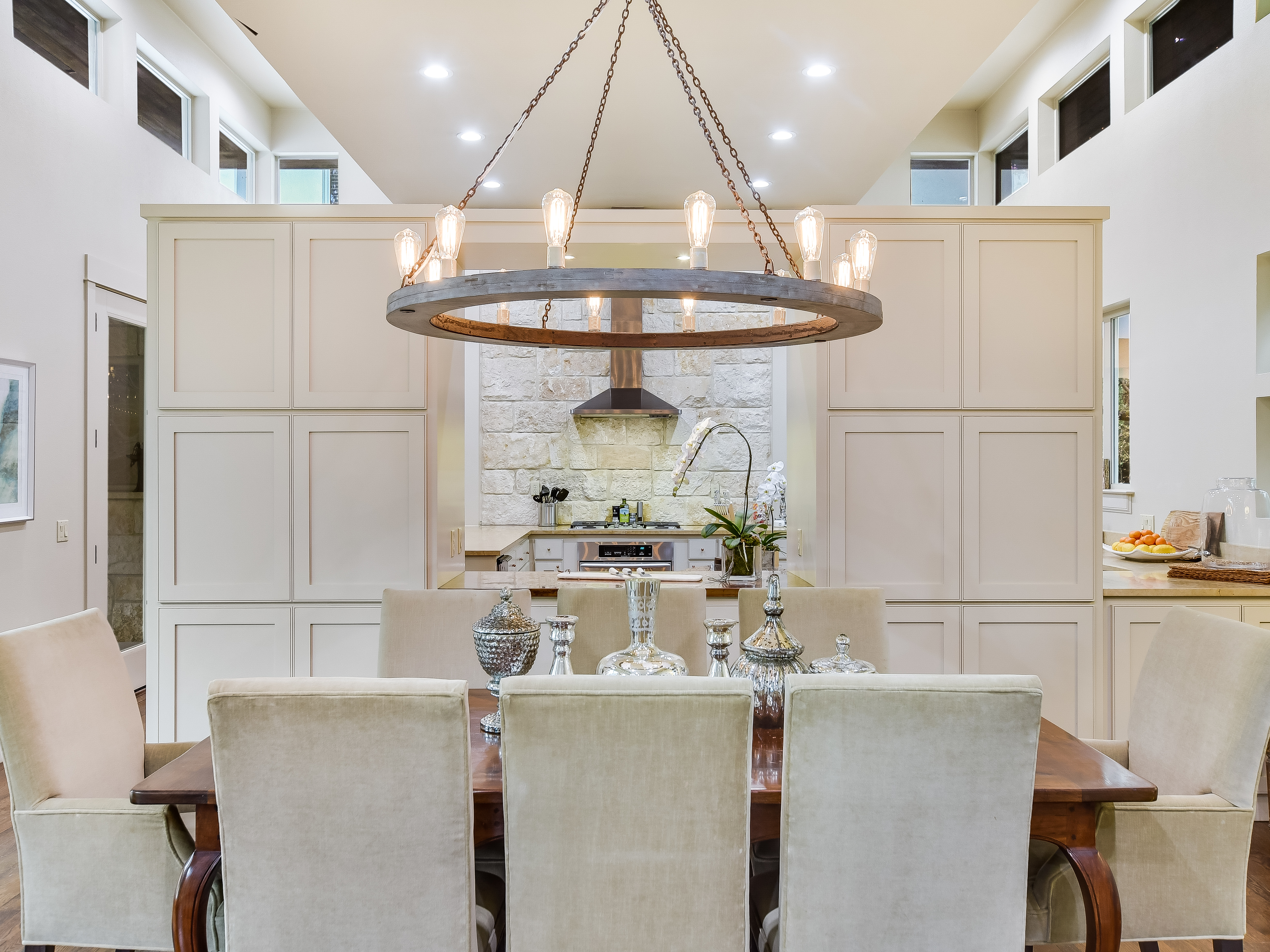 Above Austin Longhorn Estate | Photo 28