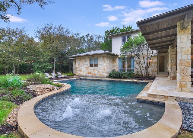 Above Austin Longhorn Estate 3
