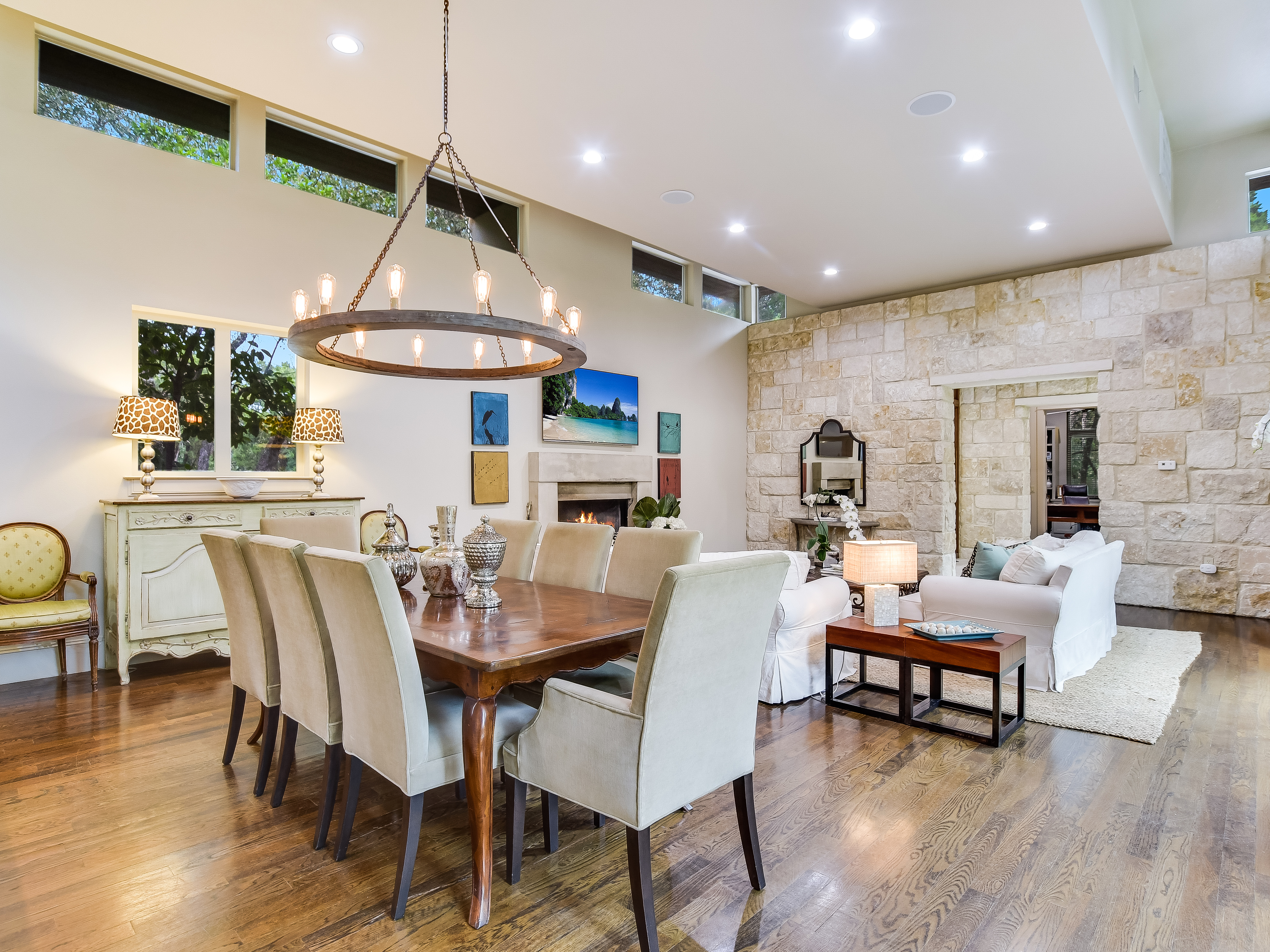 Above Austin Longhorn Estate | Photo 24