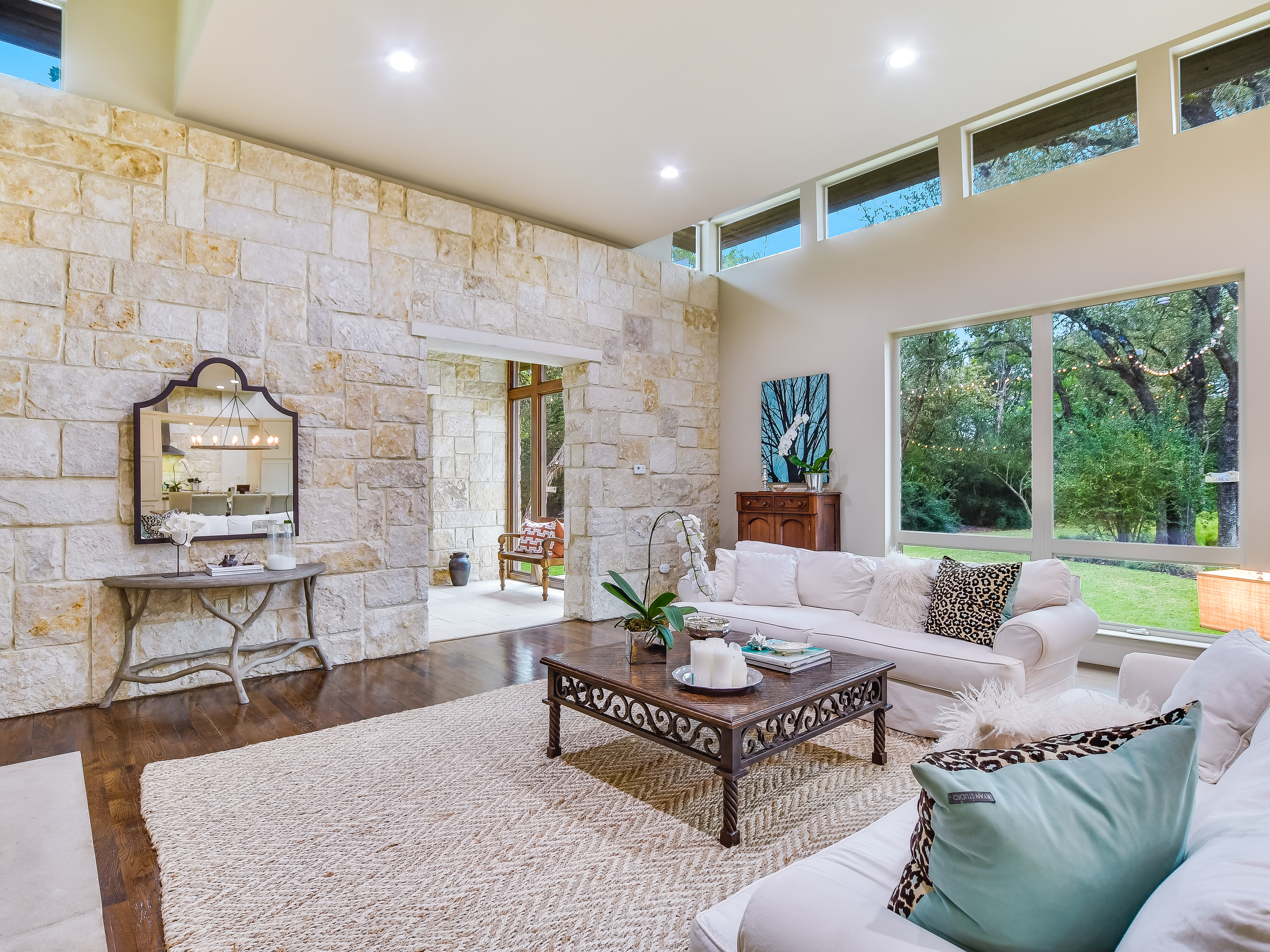 Above Austin Longhorn Estate | Photo 22