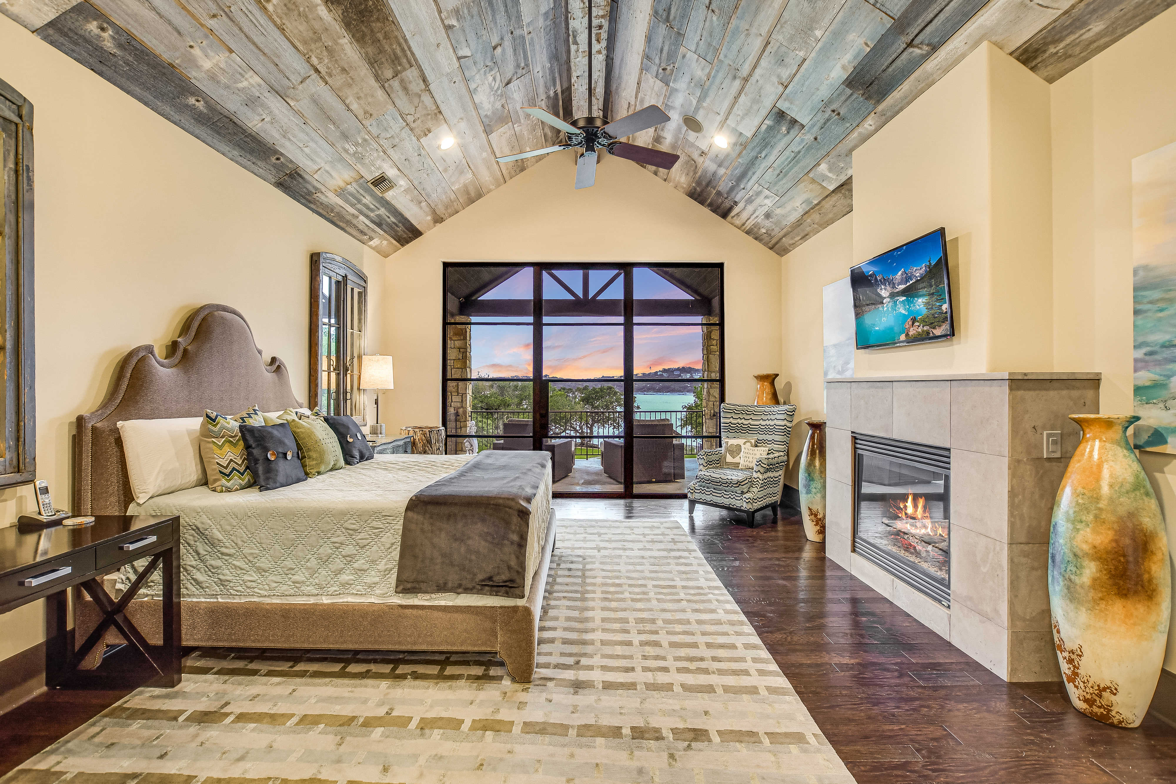 Above Austin Sunset Point on Lake Travis | Photo 27