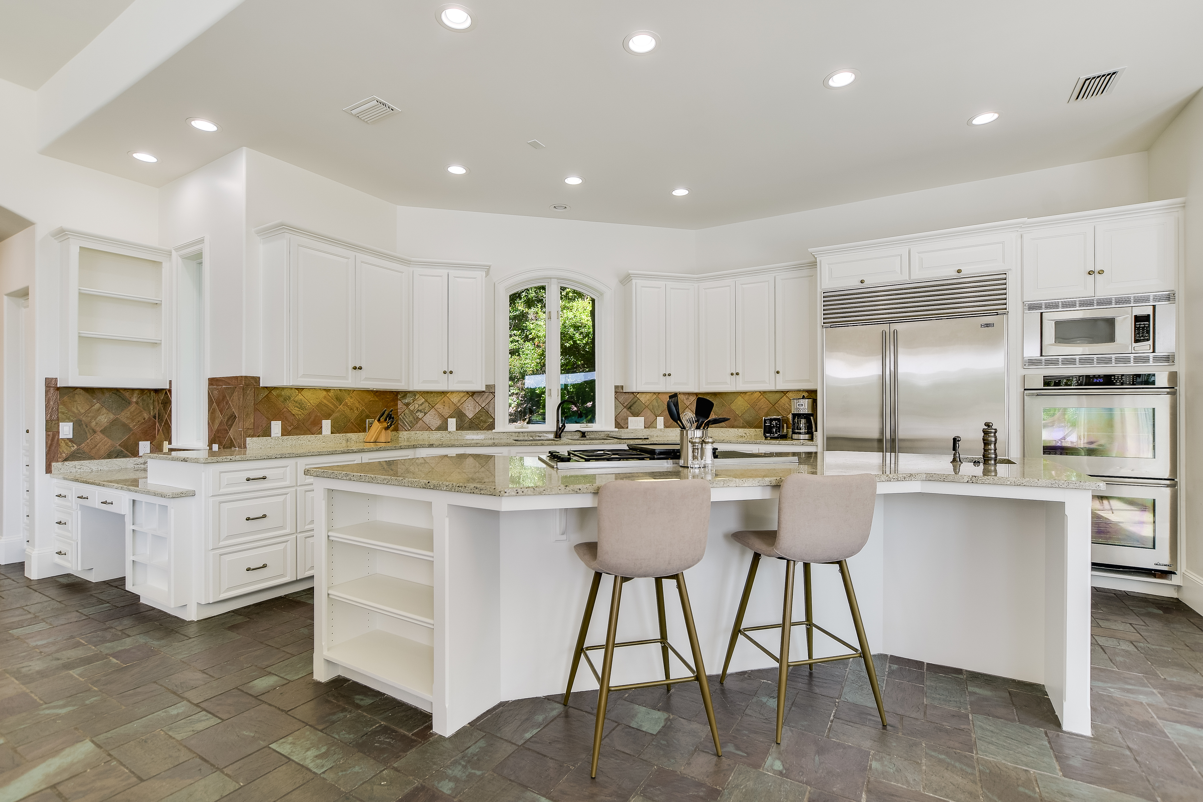 Above Austin Casa Paradiso on Lake Austin | Photo 31