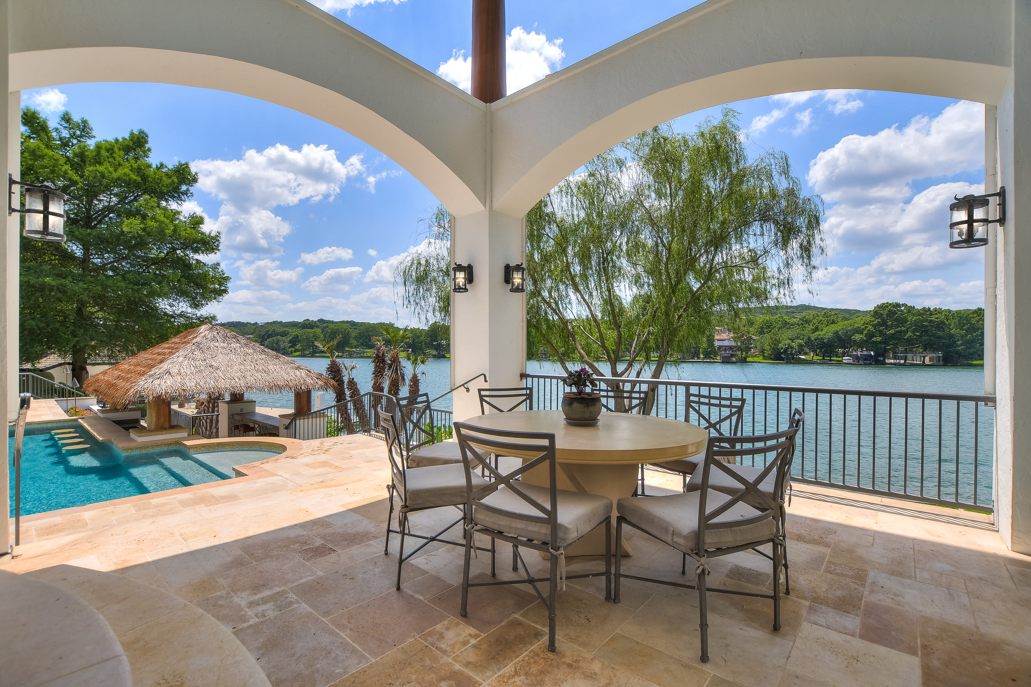 Above Austin Casa Paradiso on Lake Austin | Photo 8