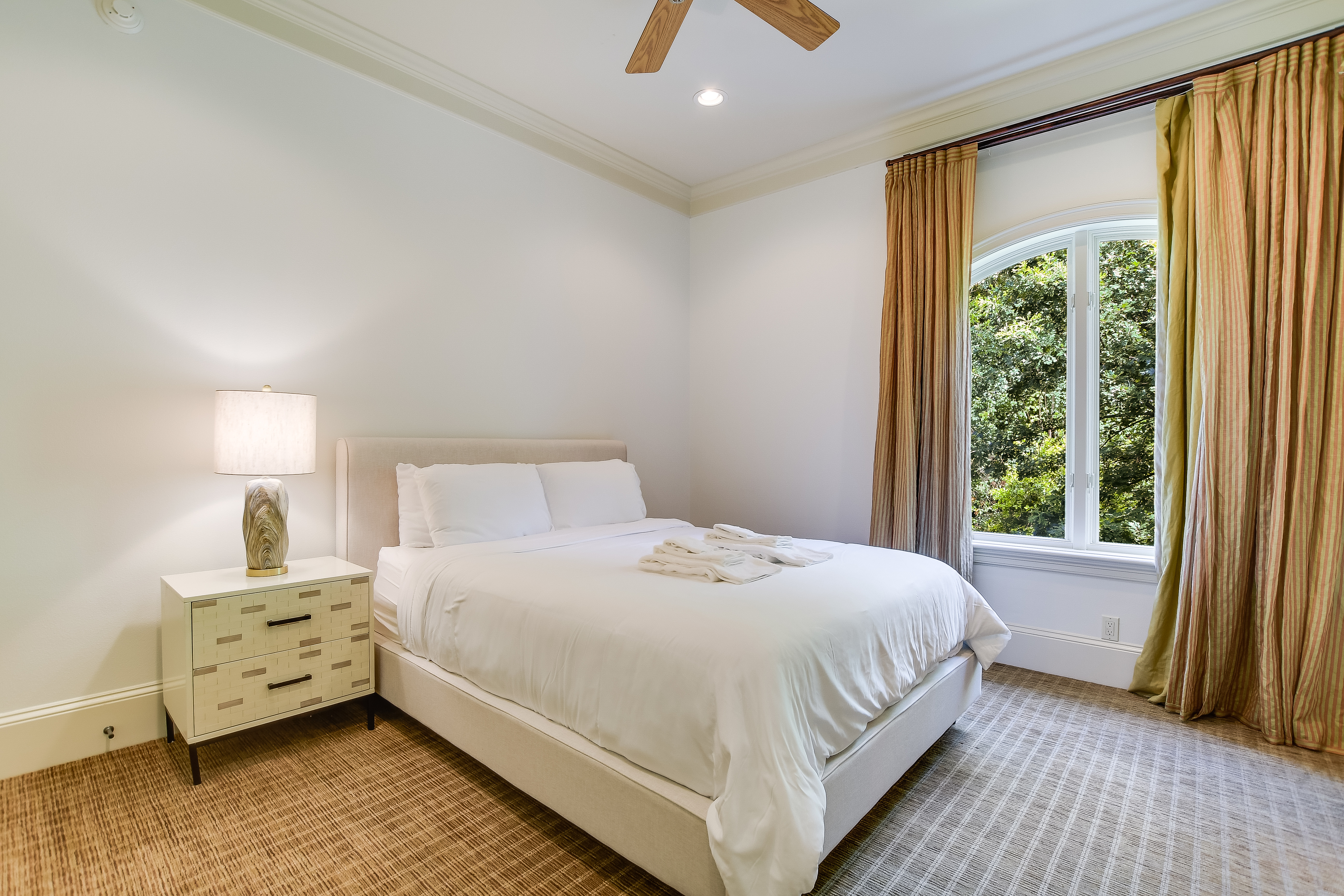 Above Austin Casa Paradiso on Lake Austin | Photo 42