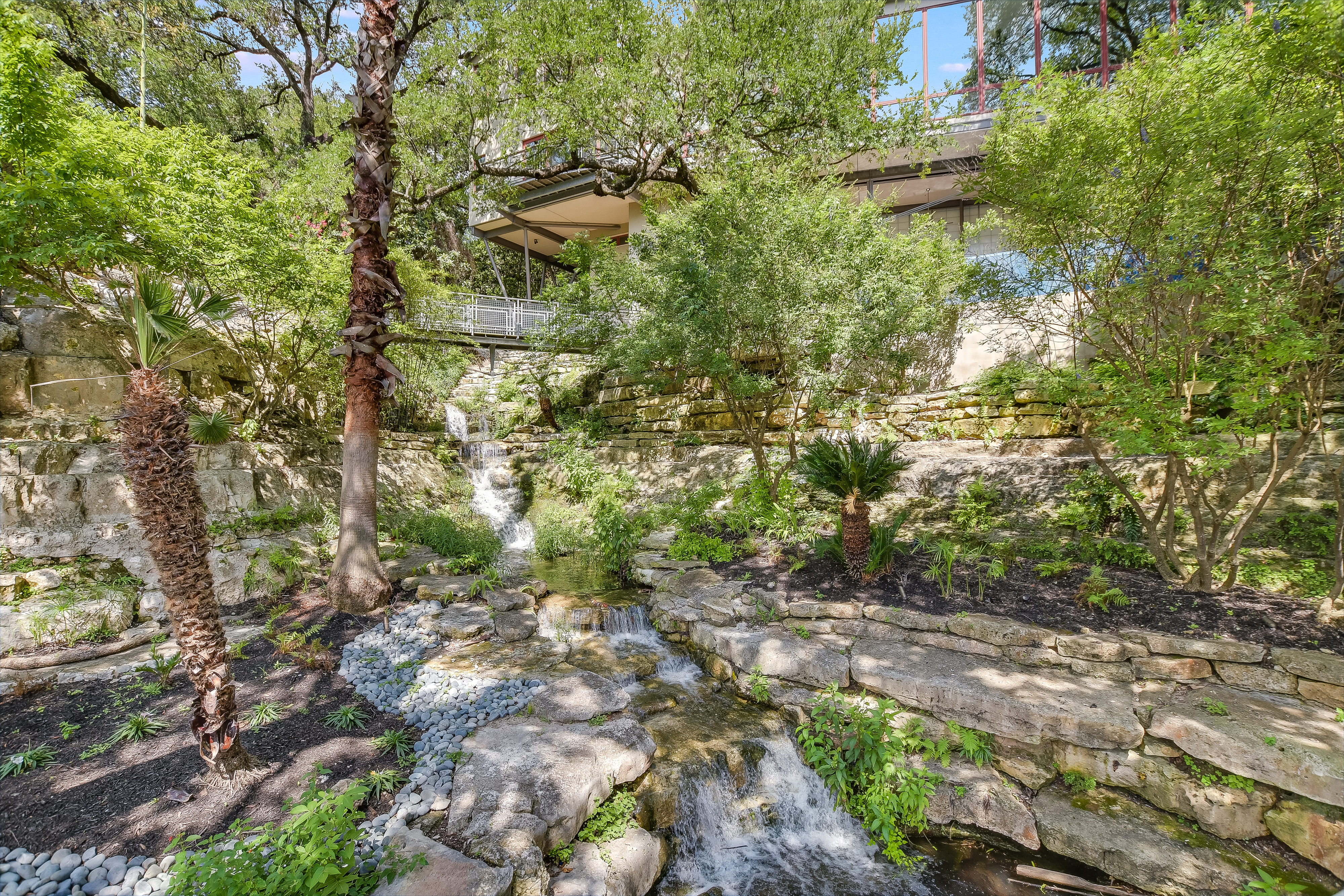 Above Austin Waterfalls on Lake Austin | Photo 11