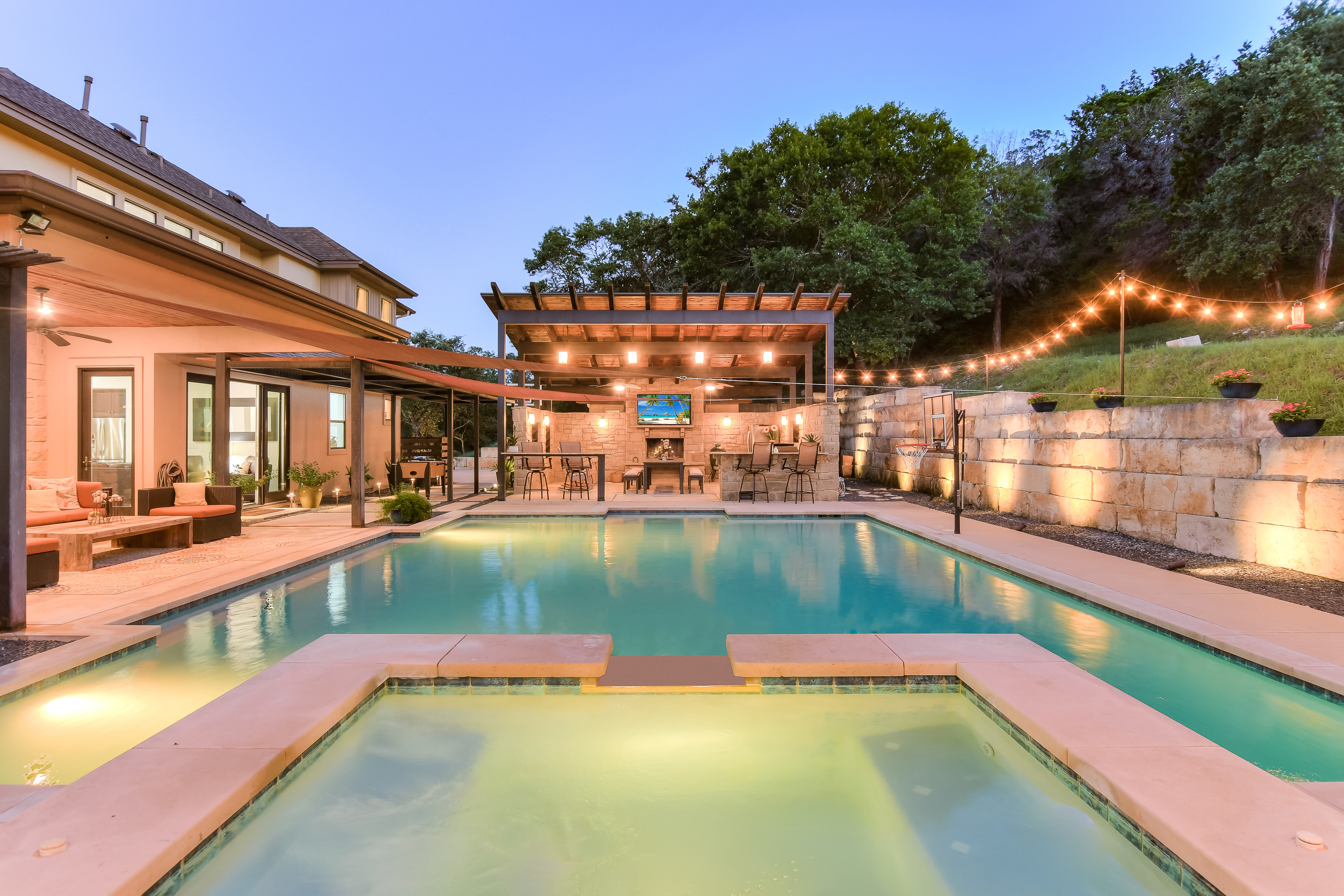 Above Austin Hillside Oasis | Photo 18