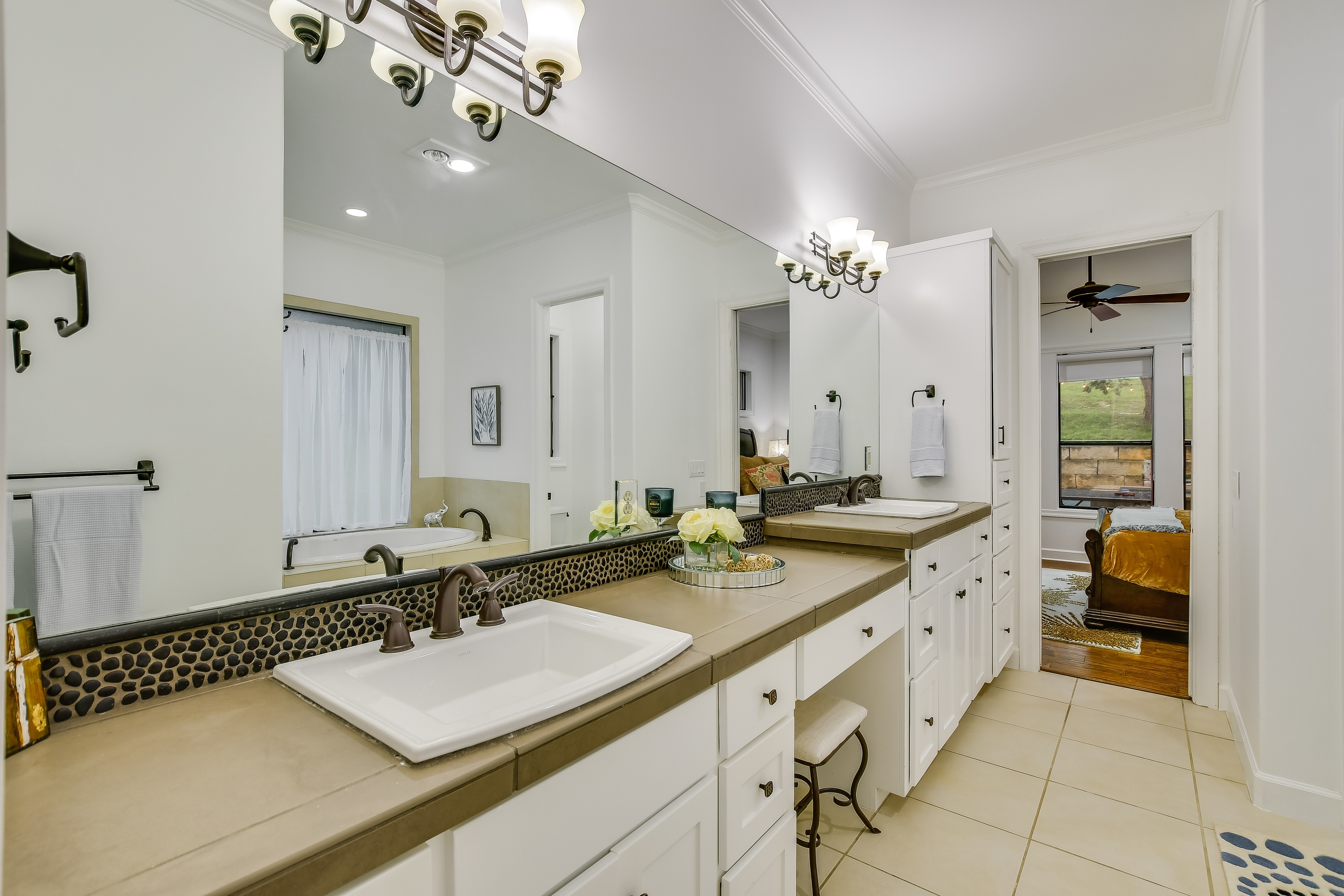 Above Austin Hillside Oasis | Photo 48