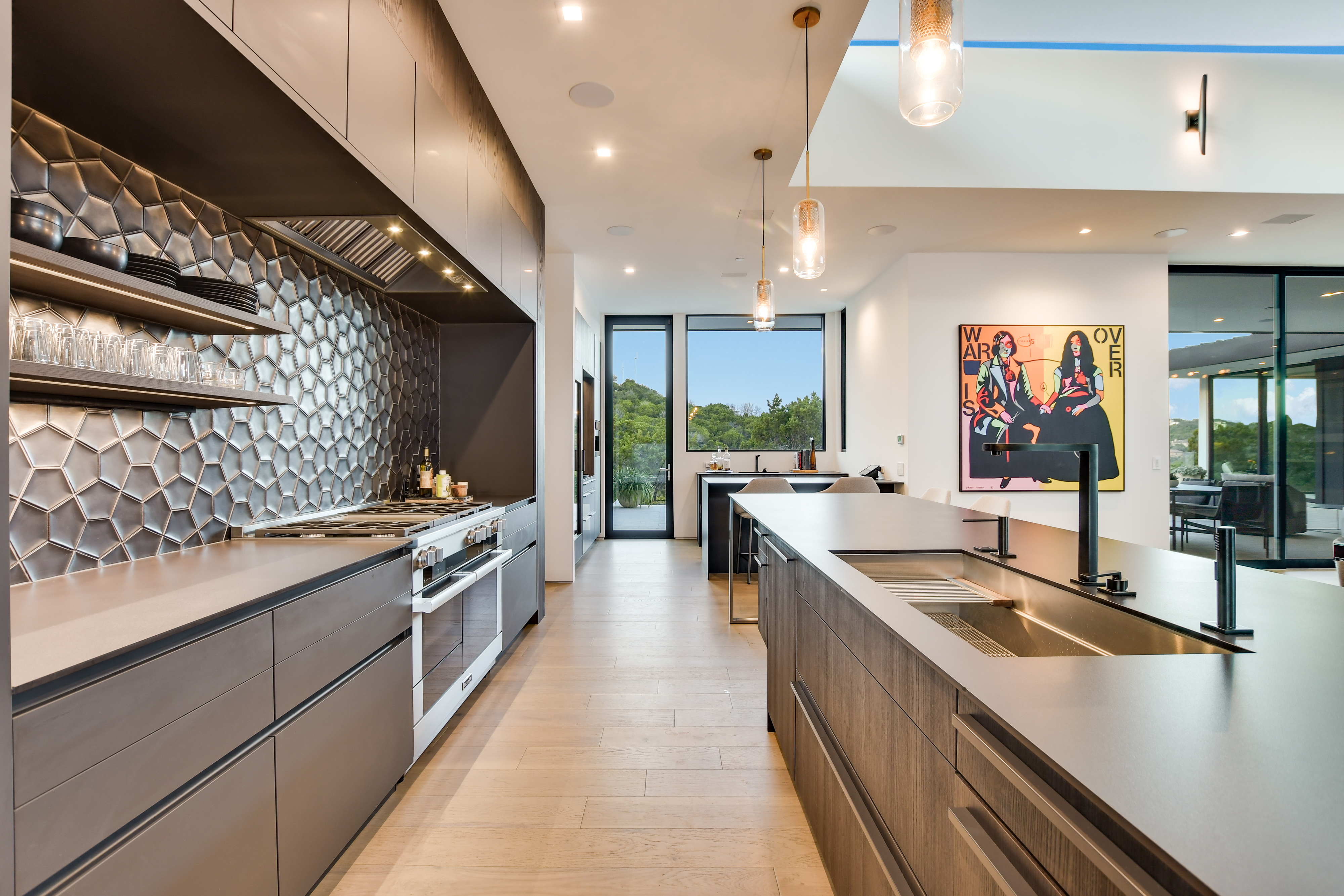 Above Austin Accolade | Photo 15