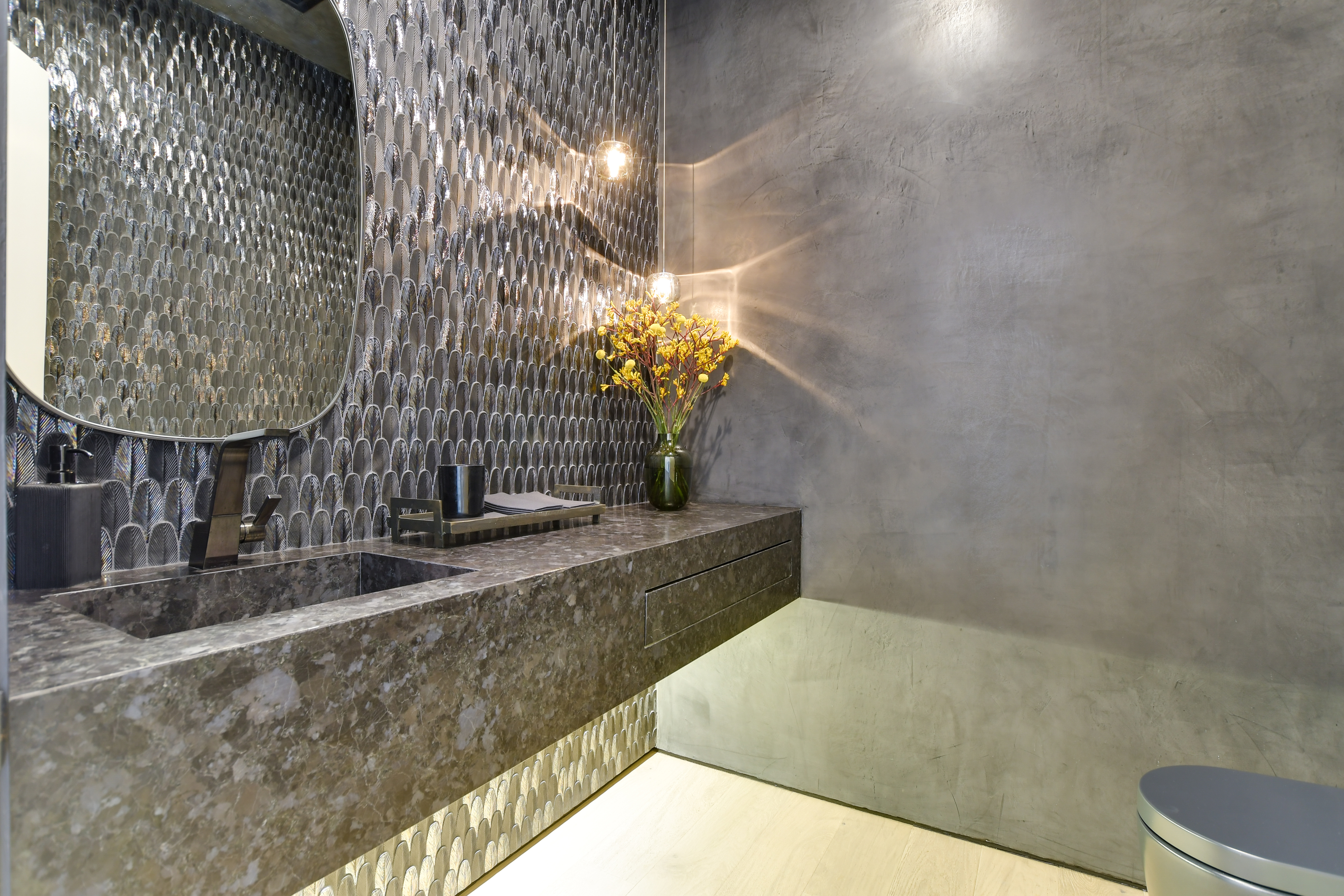 Above Austin Accolade | Photo 35