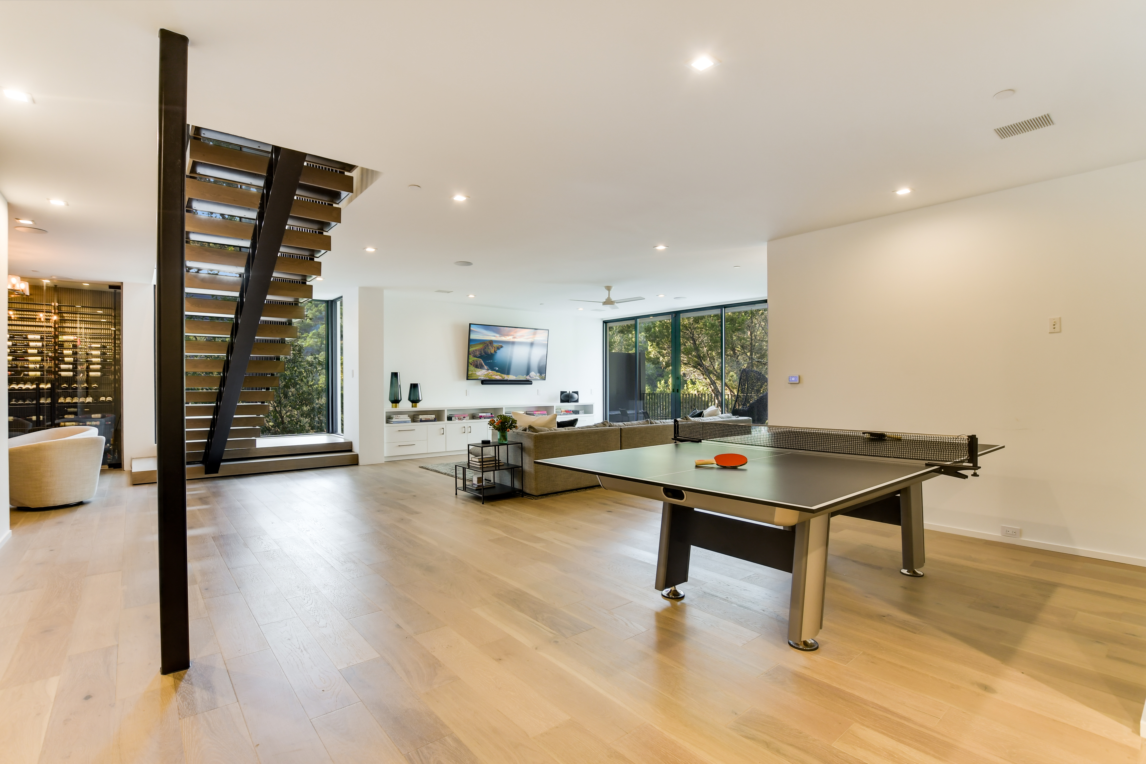 Above Austin Accolade | Photo 36