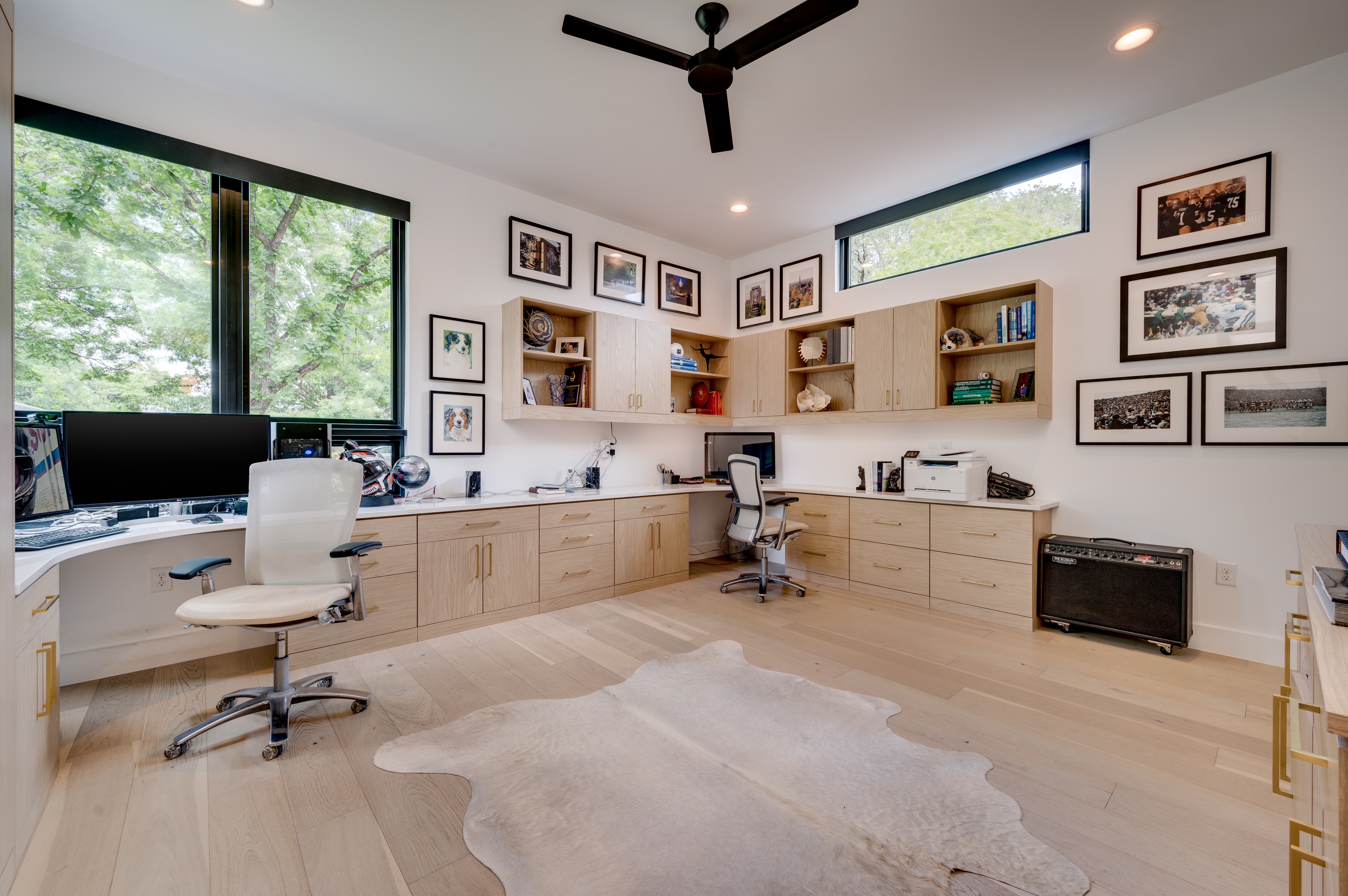 Above Austin Bella | Photo 30