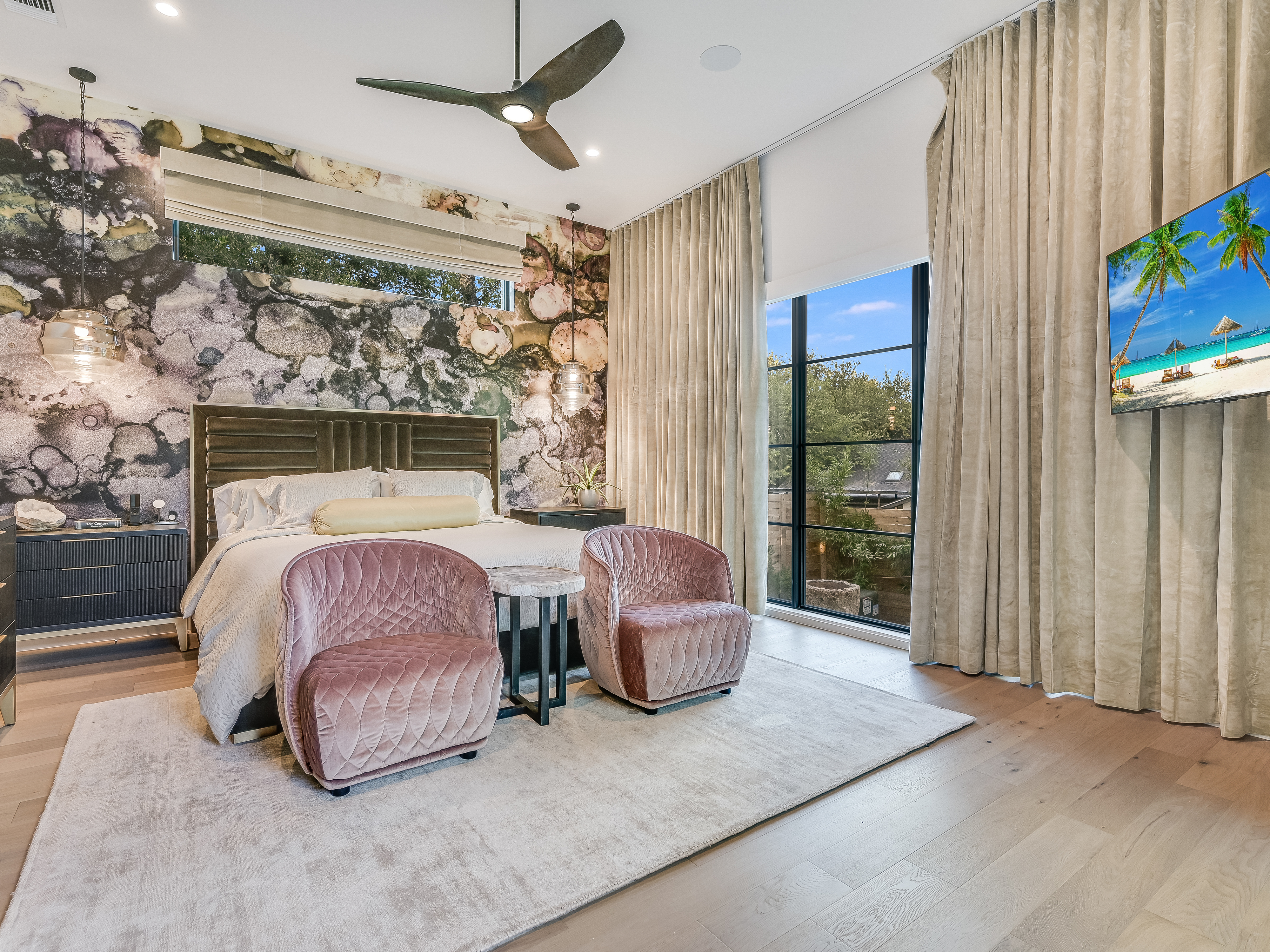 Above Austin Platinum | Photo 31