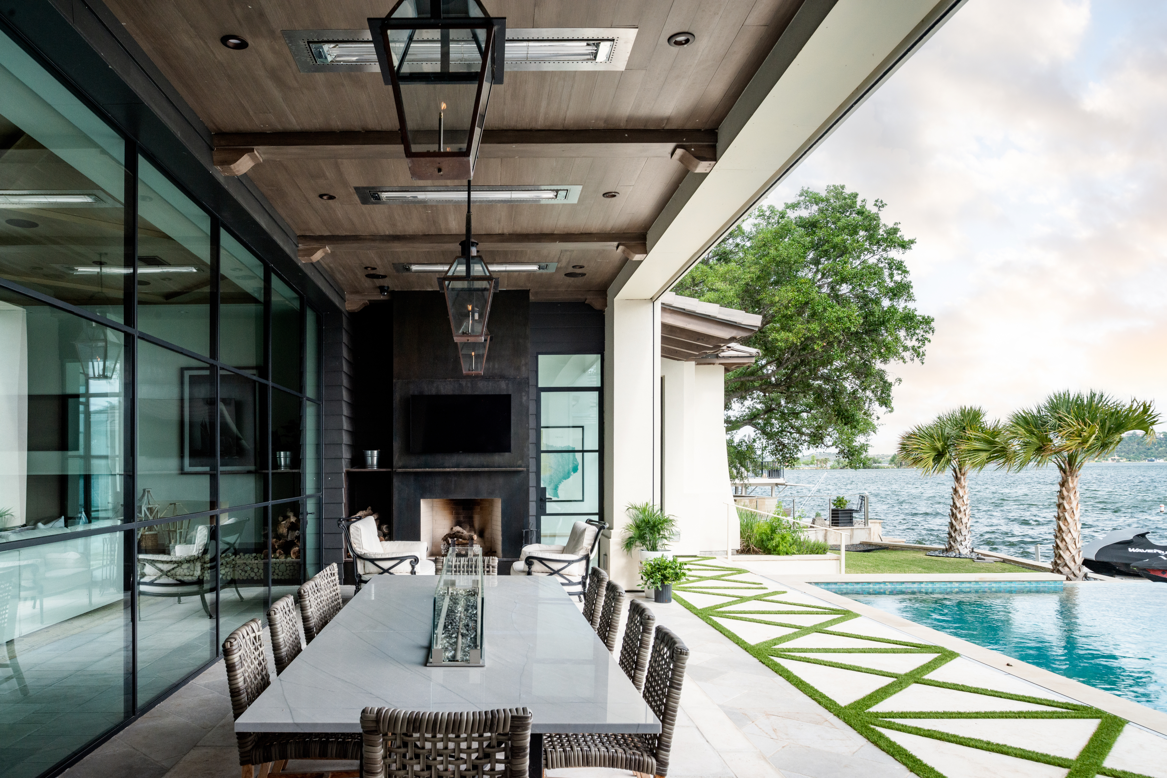 Above Austin Vista del Faro on Lake LBJ | Photo 3