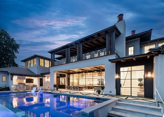 Above Austin Vista del Faro on Lake LBJ 4