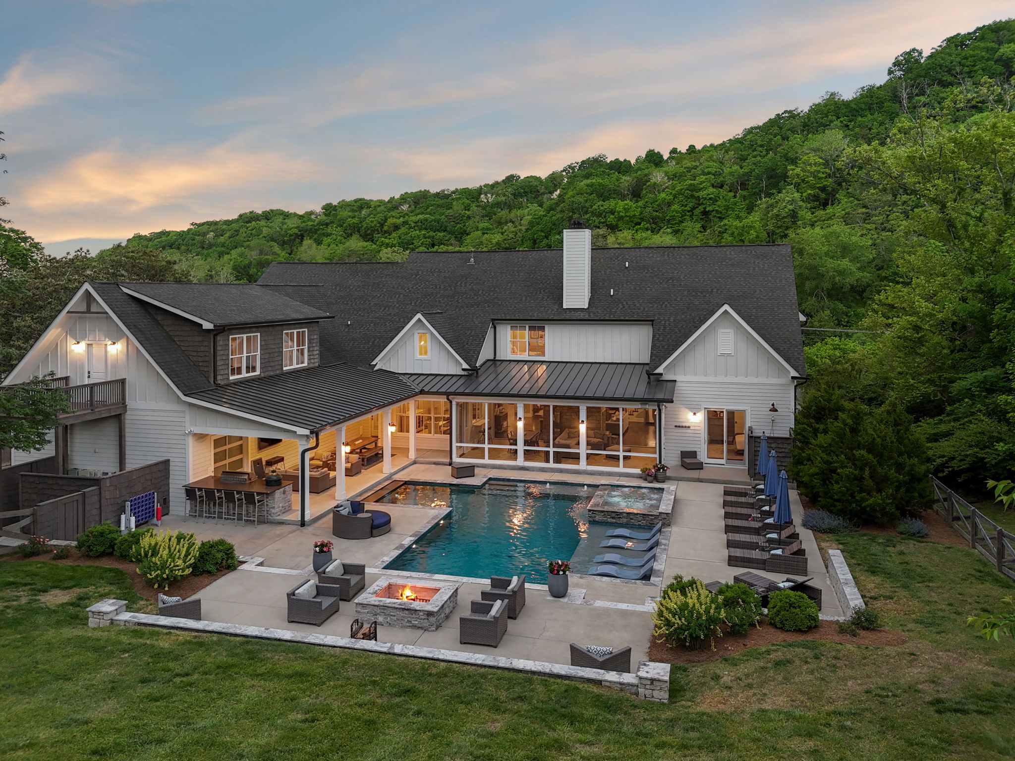 Above Nashville Bluegrass Retreat - Franklin, TN