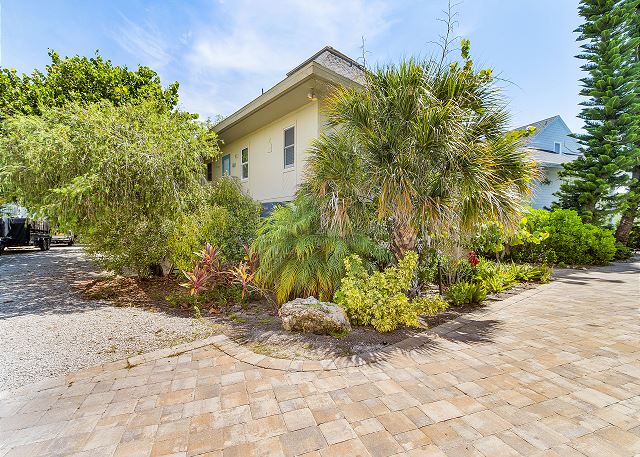 34 Sunset Captiva