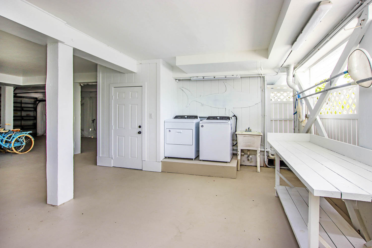 Surfcomber | Photo 32