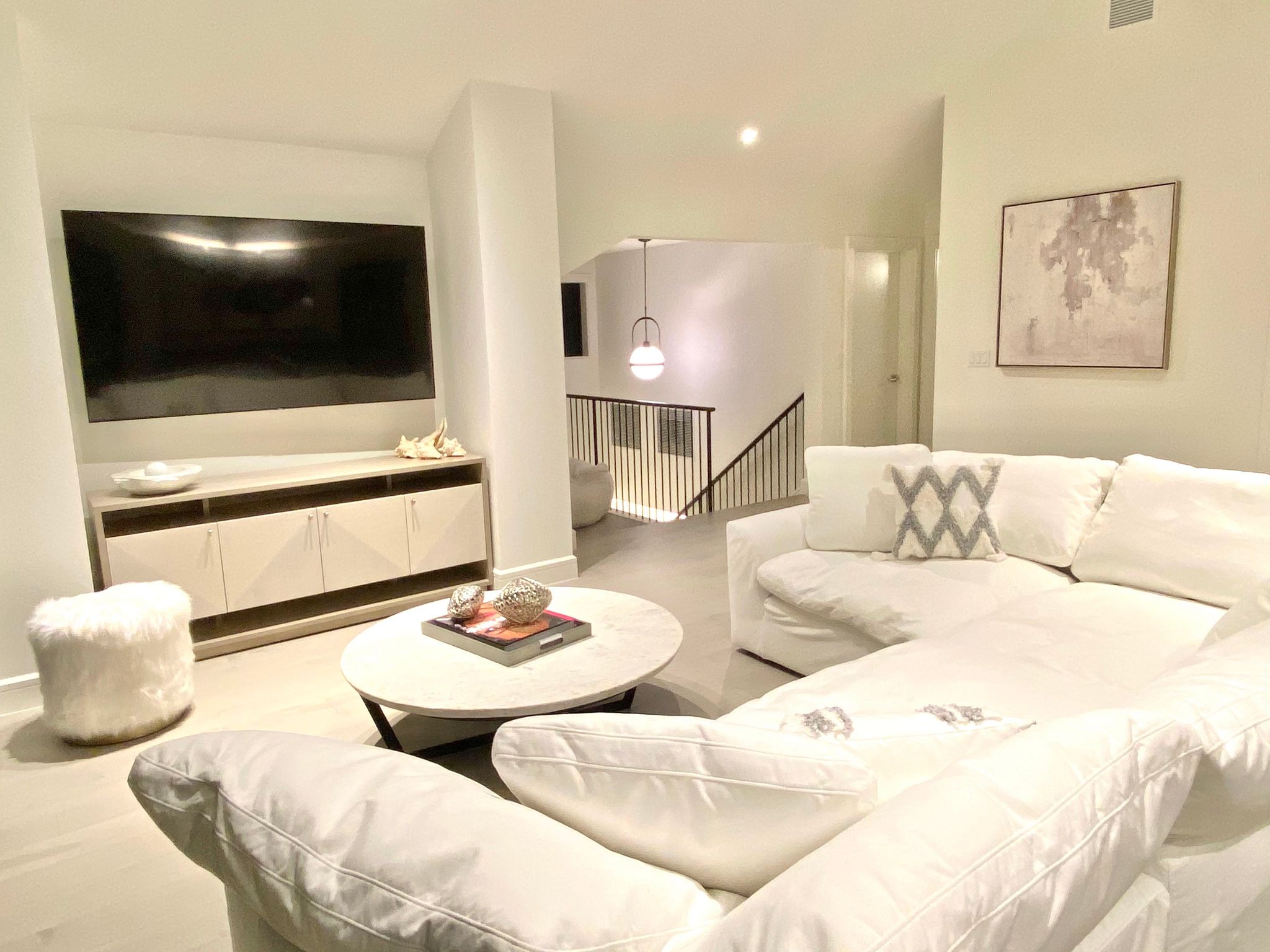 White Orchid | Photo 38