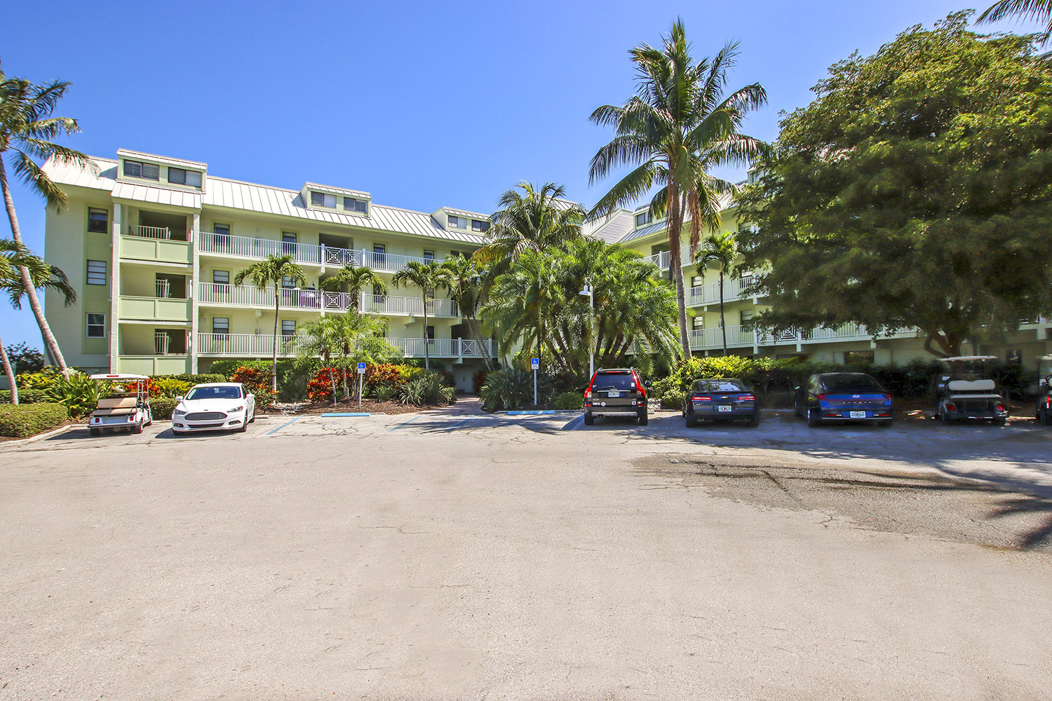 Bayside Villa #5322