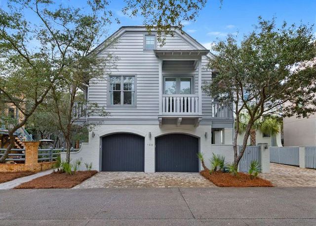 Ultimate Gulf Side Pied-a-Terre-Steps to the Beach-2 Bikes