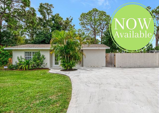 2136 Brueckner Dr, Sarasota