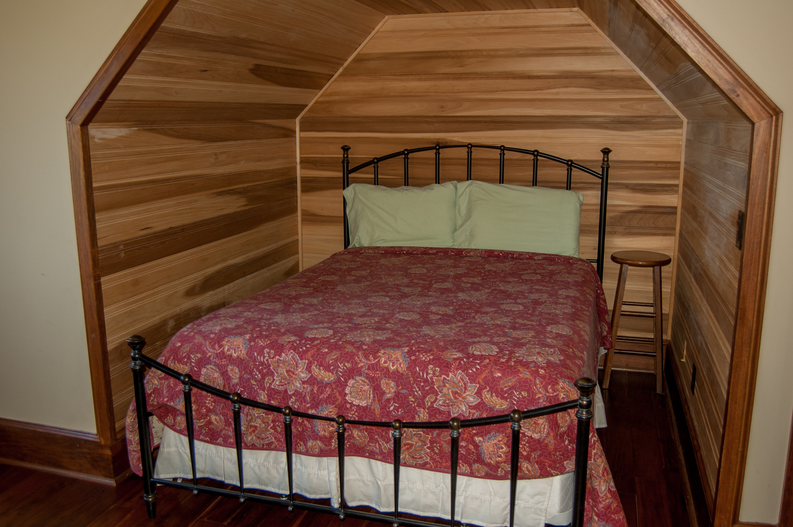 New River Bend Lodge Vacation Cabin Rental West Jefferson, NC