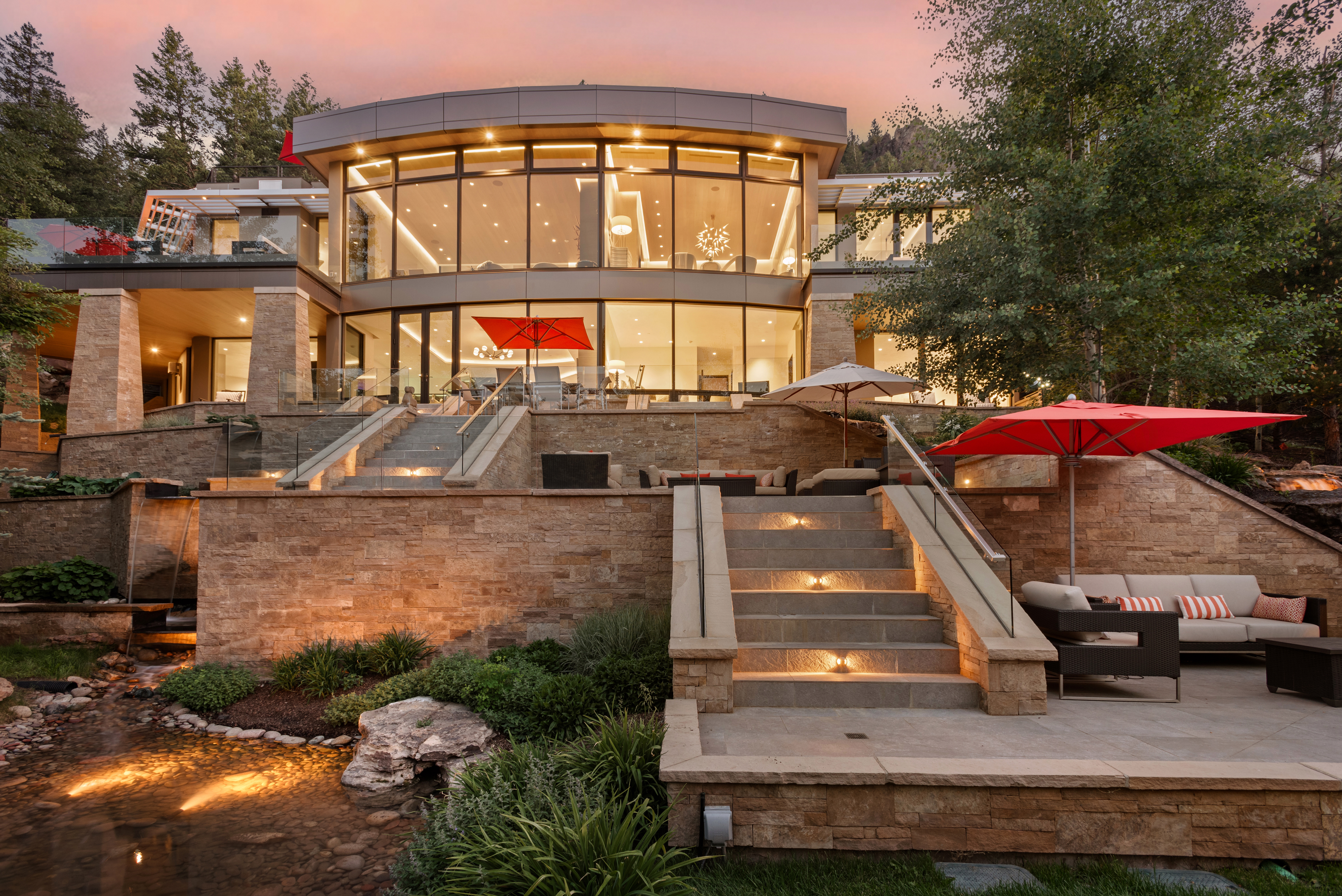 Majestic Little Cloud Estate