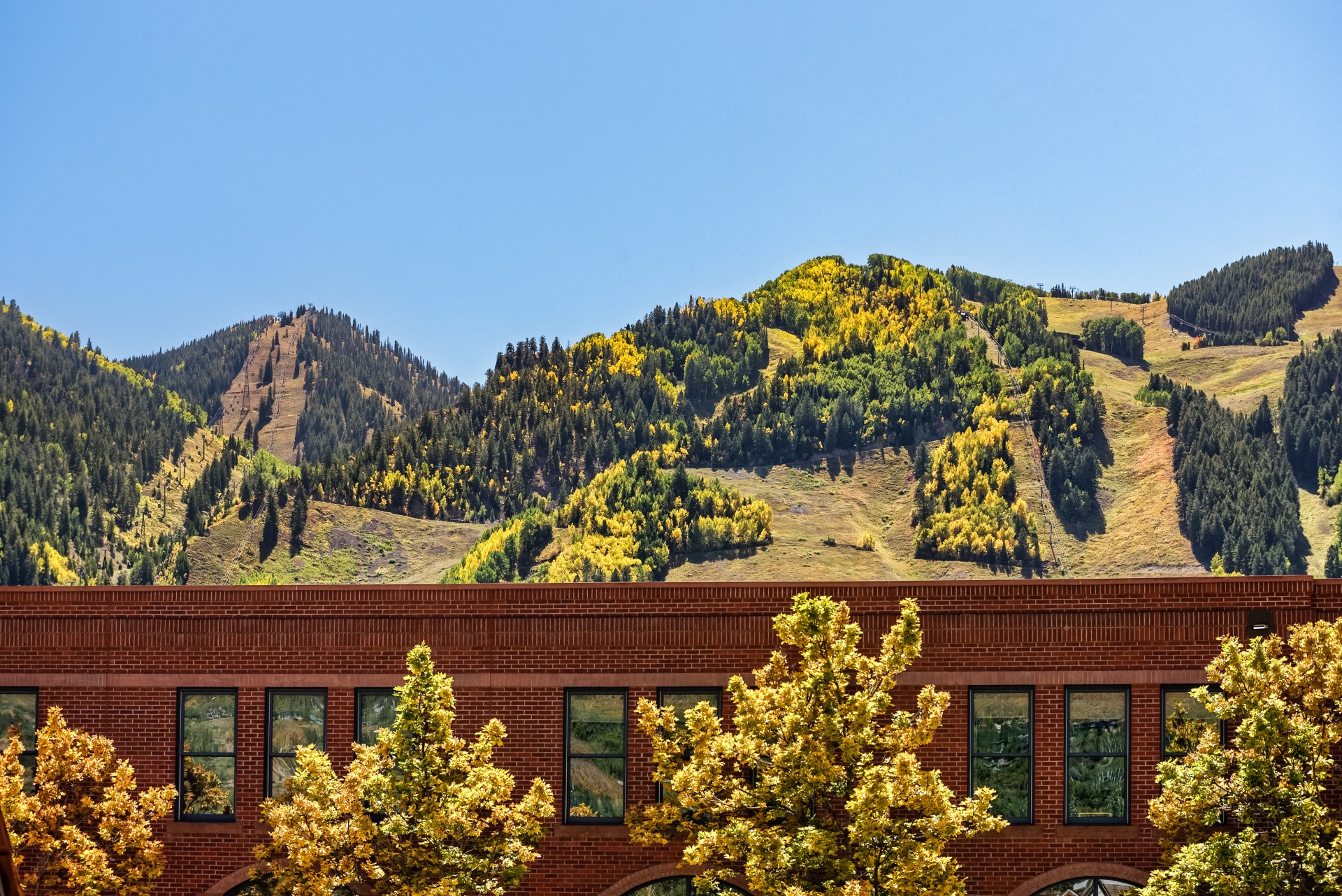 Aspen Mountain View. 