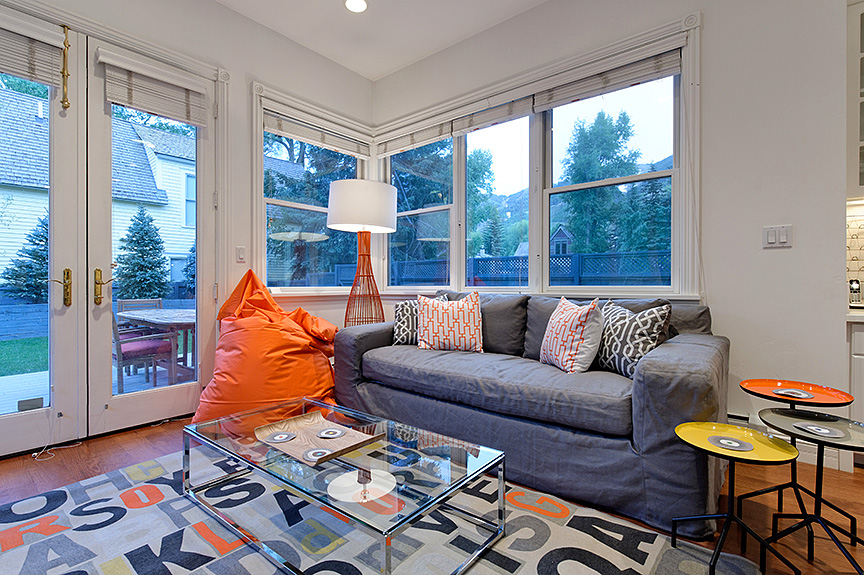 Kitchen Family Room 