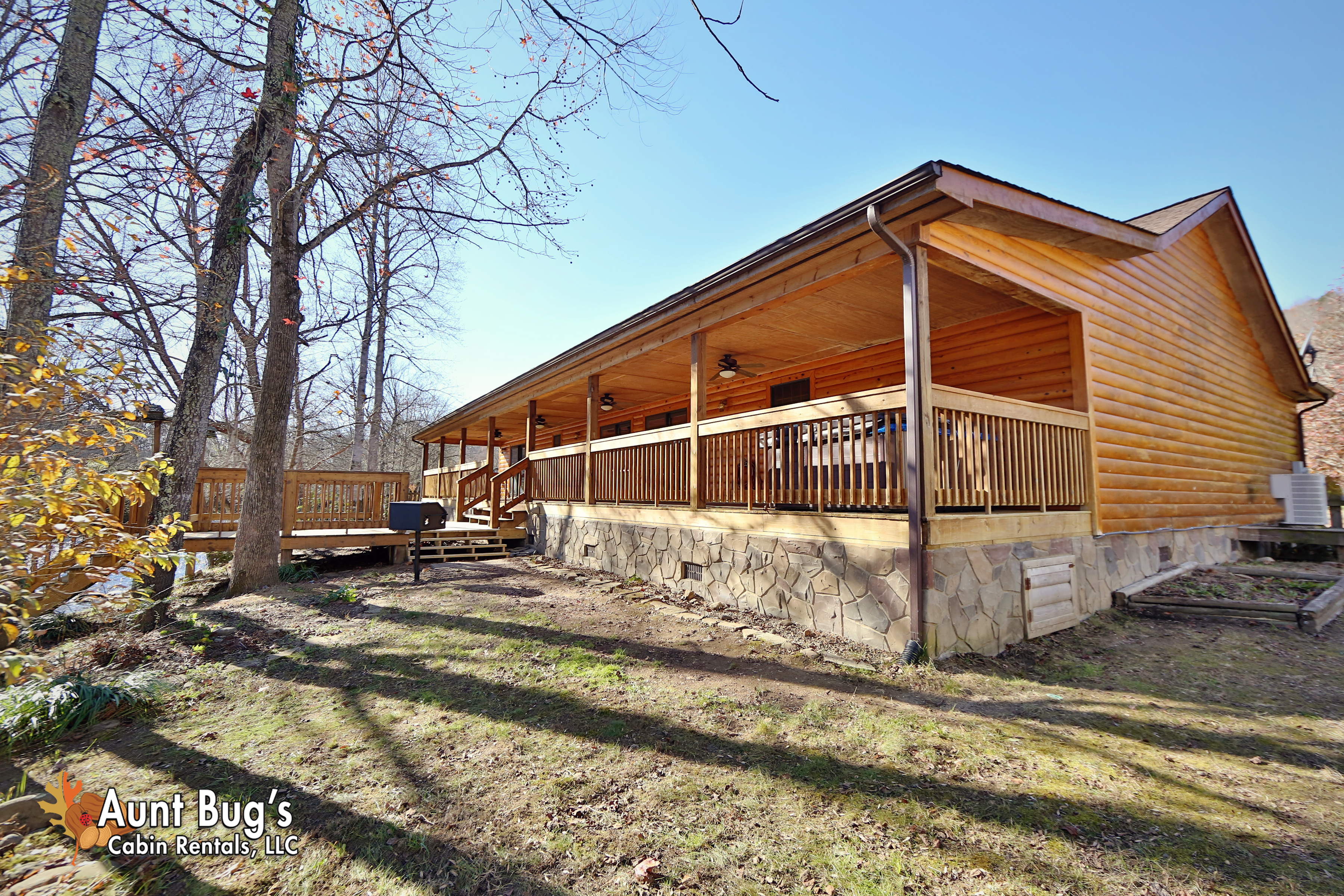 Heavenly Creekside #276 Heavenly Creekside: Your Smoky Mountain Sanctuary by the Stream!