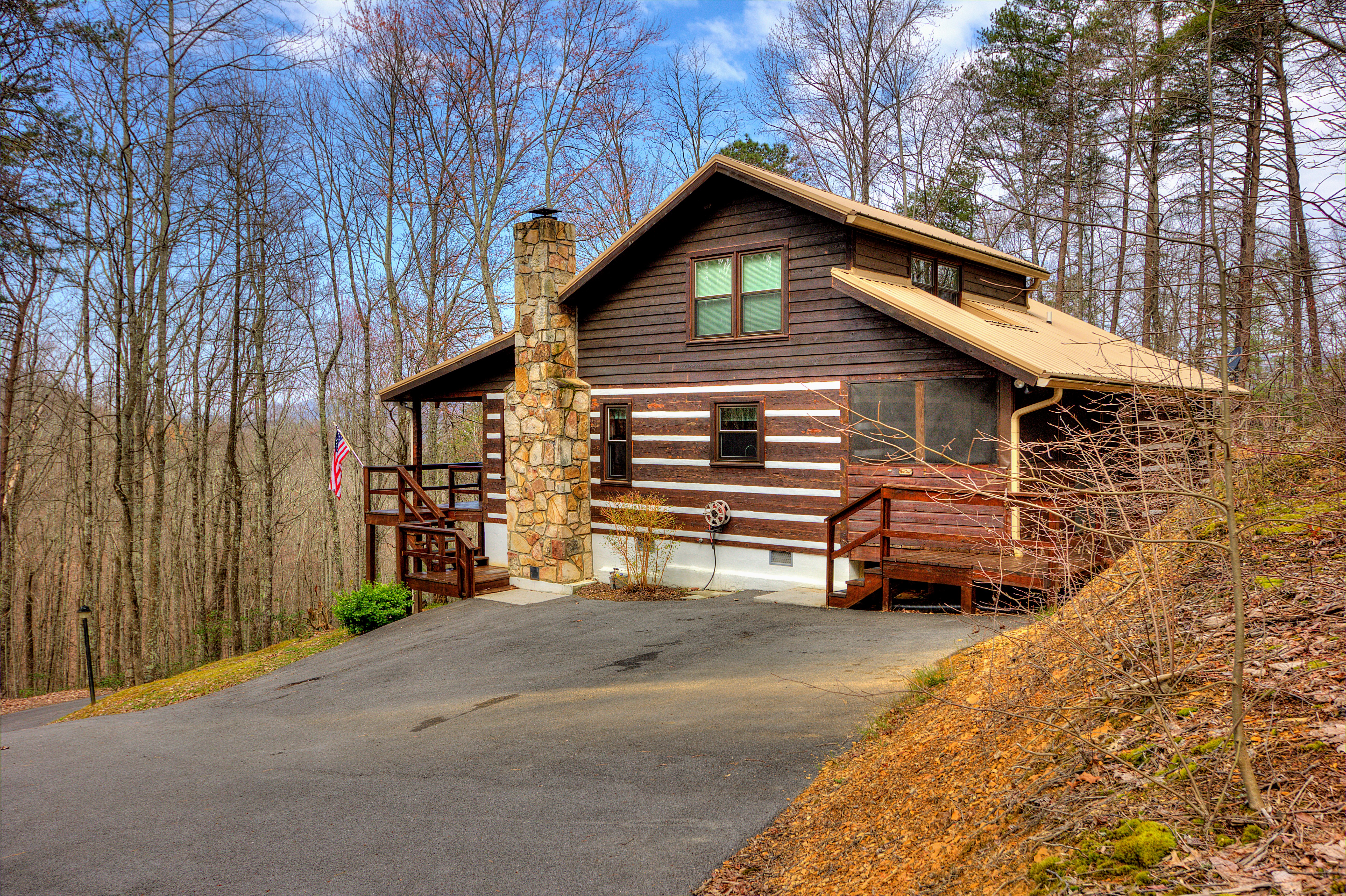 Sevierville Cabin Rental The Clubb House 331 3 Bedroom